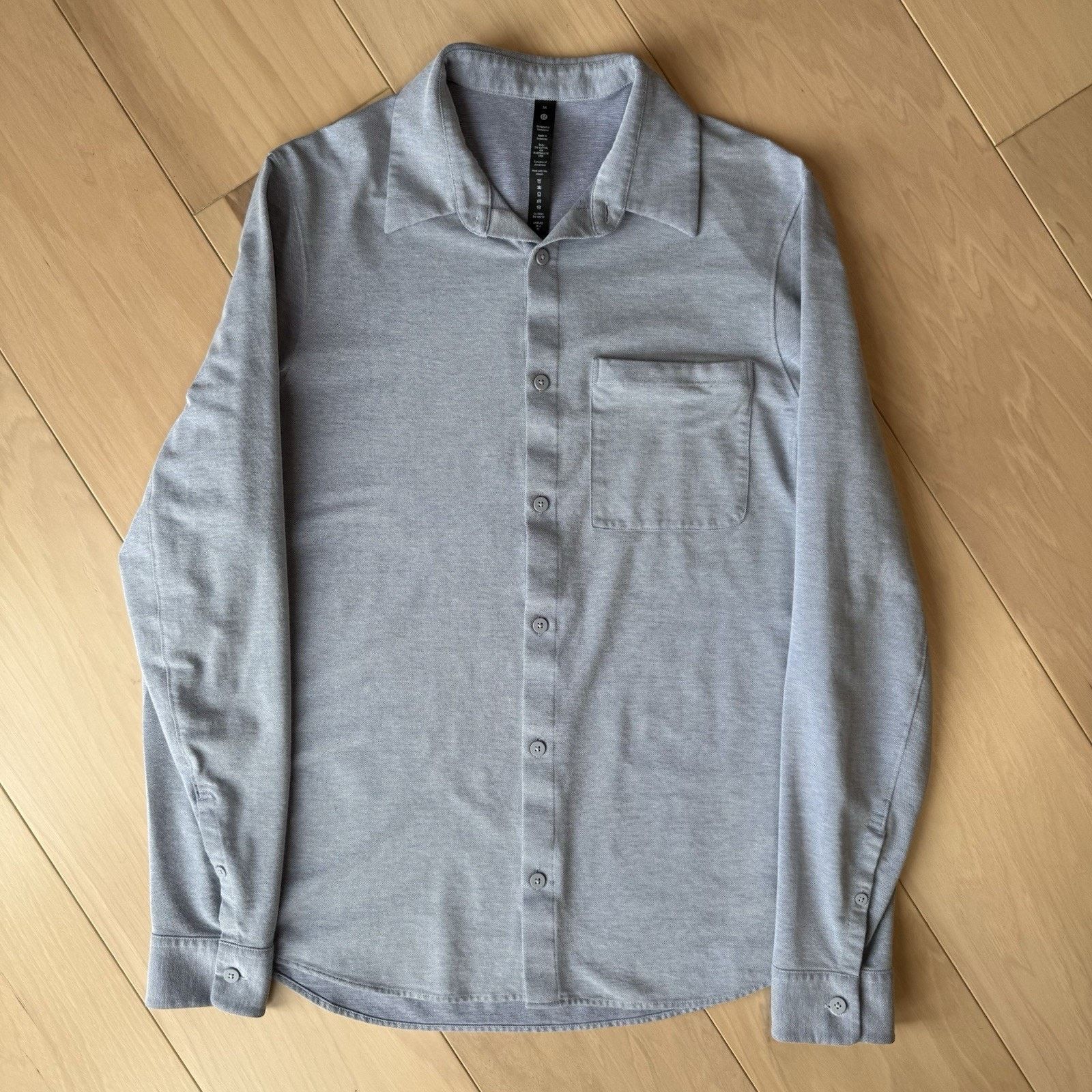 Lululemon Lululemon Commission Shirt Medium Blue Casual Button Size US M / EU 48-50 / 2 - 2 Thumbnail