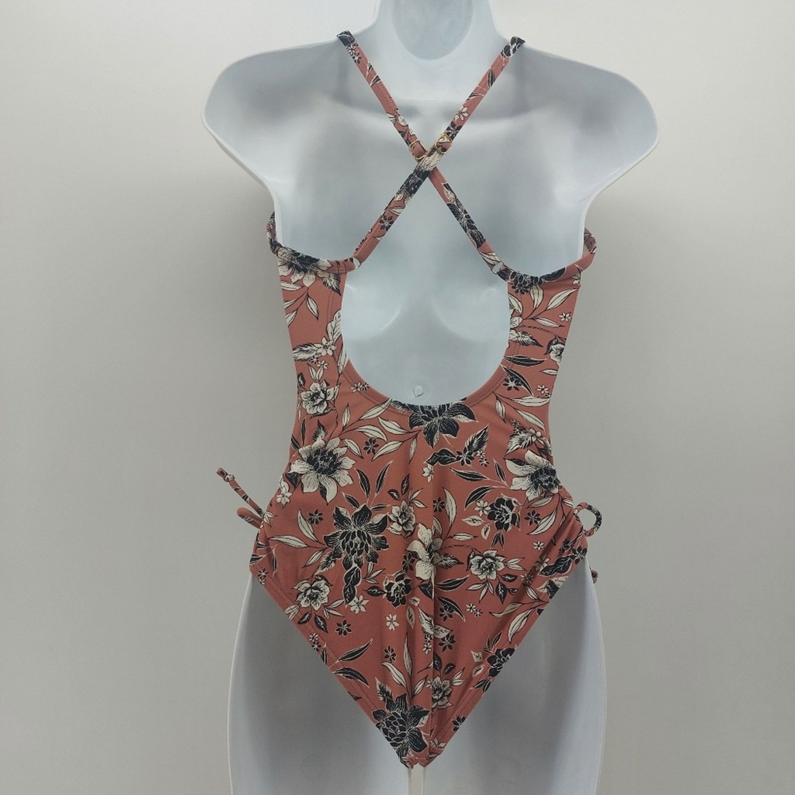 Other Kona Sol Women's Swimsuit Halter Top Floral Mauve Black Sz S Size S / US 4 / IT 40 - 2 Thumbnail