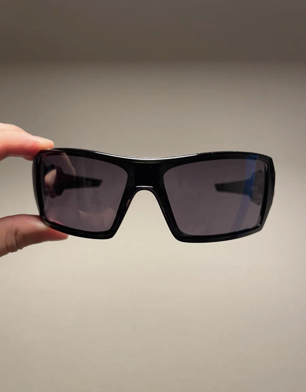 Oakley OAKLEY OIL RIG II Polished Black Sport Sunglasses K24 Size ONE SIZE - 1 Thumbnail