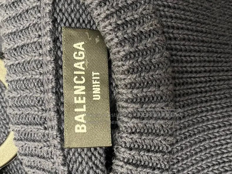 Balenciaga Balenciaga Logo college emblem pattern round neck turtlene Size US XS / EU 42 / 0 - 5 Thumbnail