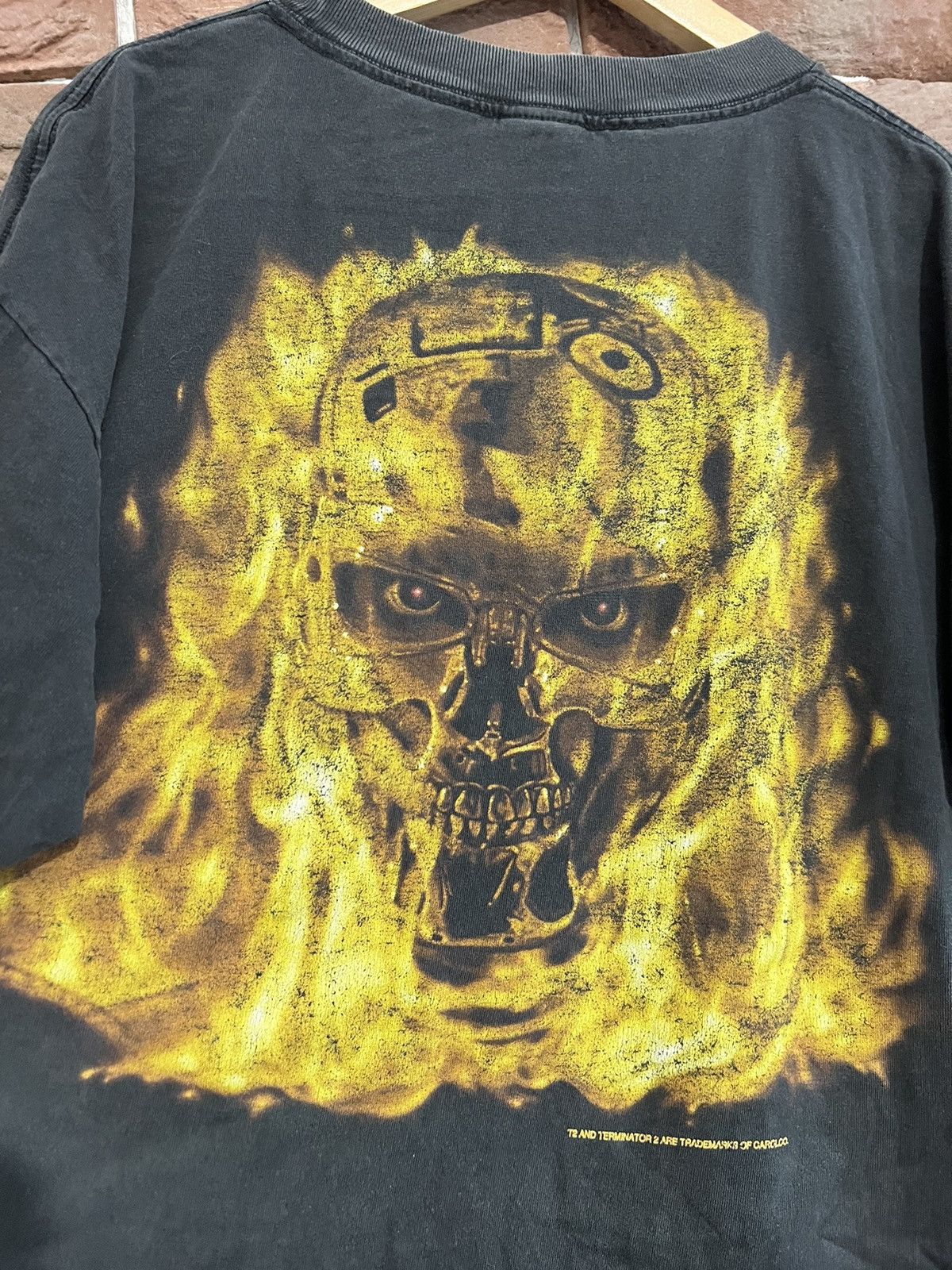 Universal Studios Vintage Rare 90s T2 Terminator 2 Universal Studios Movie Tee Size US L / EU 52-54 / 3 - 4 Thumbnail