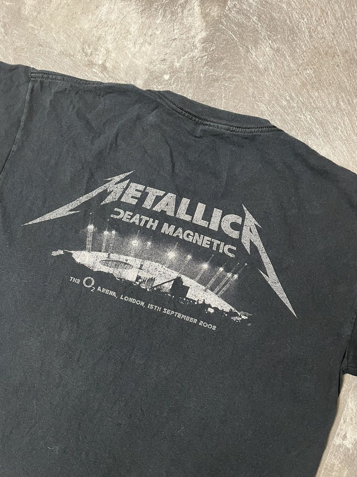 Metallica Metallica Death Magnetic 2008 Vintage Rock Band Tour Tee Size US M / EU 48-50 / 2 - 4 Thumbnail