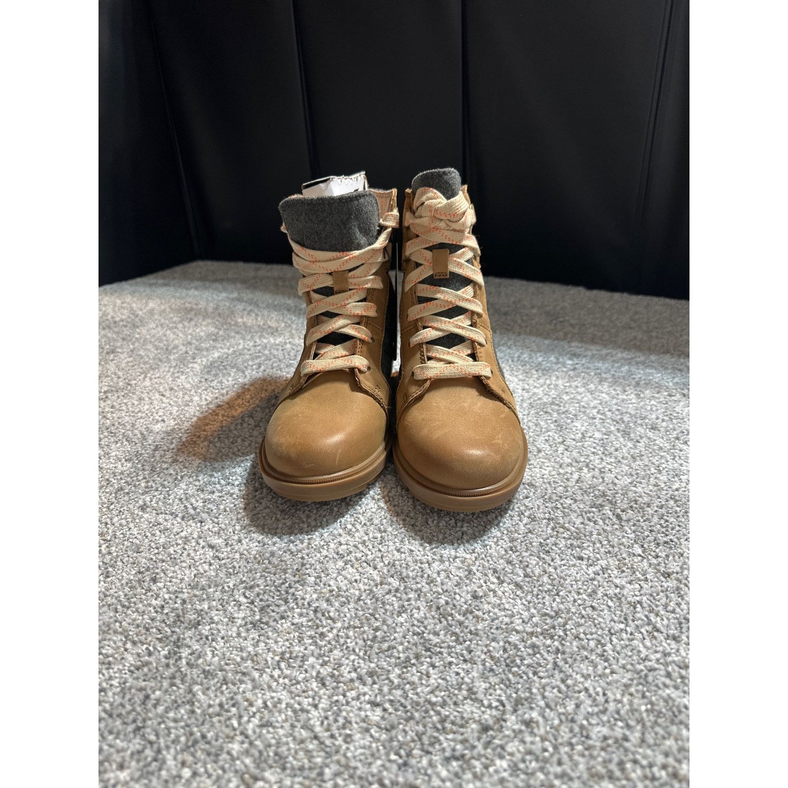 Sorel Evie II NW Lace Velvet Boots Womens NL5024-242 Brown