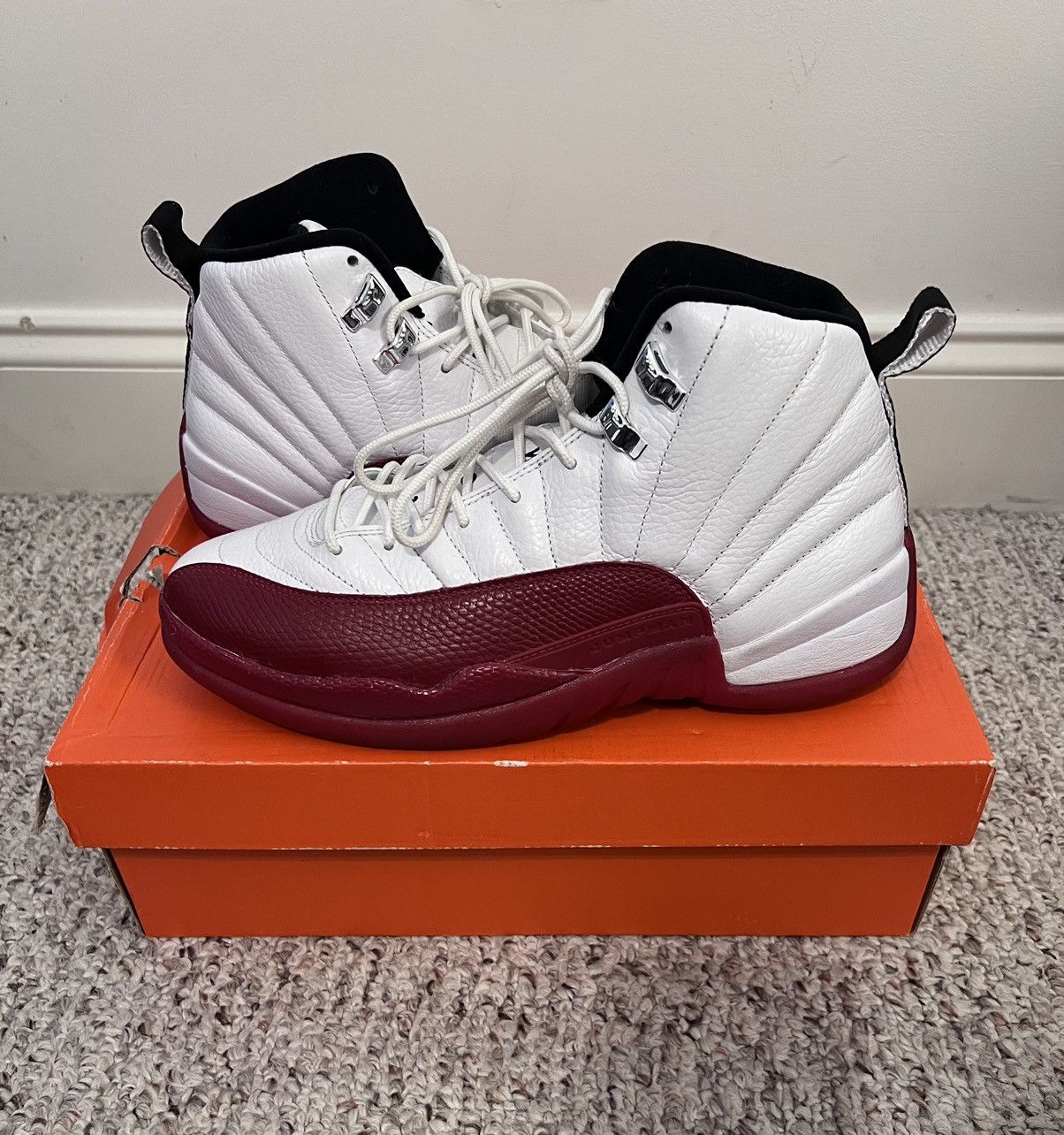 image of Air Jordan 12 Cherry 2009 Size 8.5 Shoes in Red, Men's