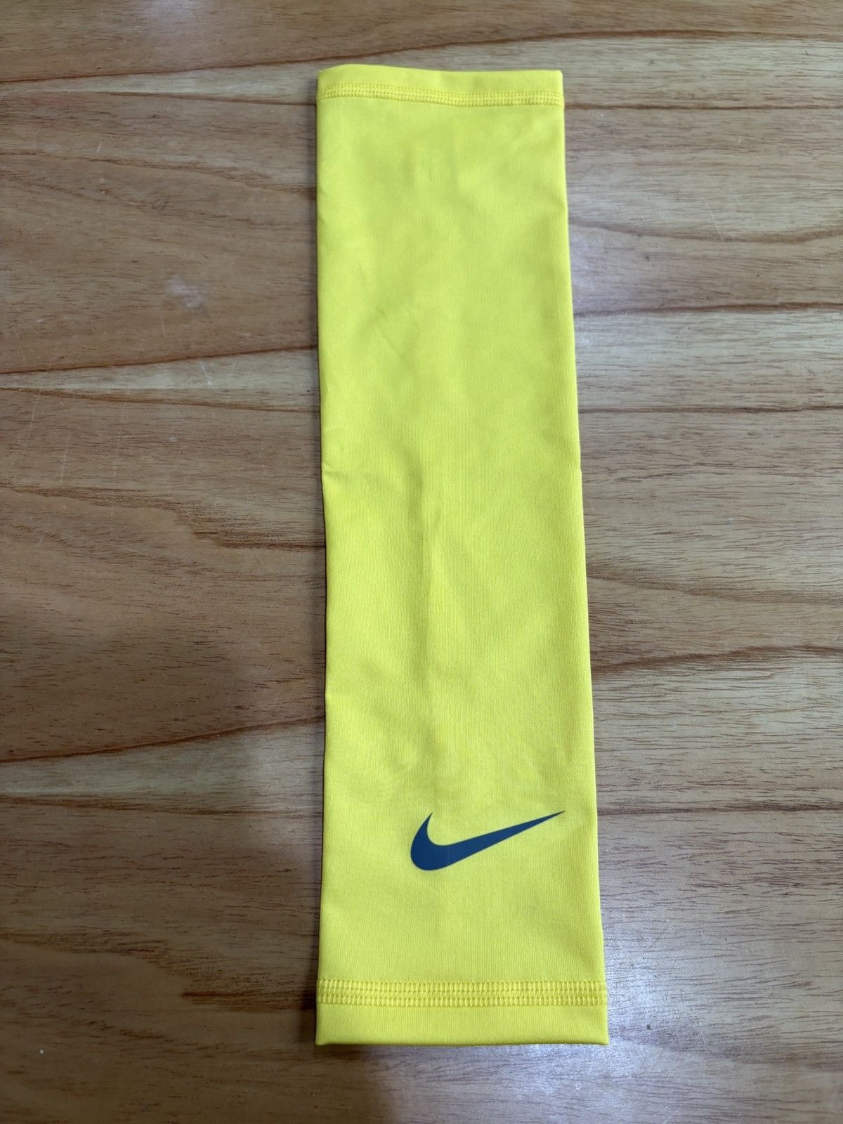 Nike Nike Pro Elite racing sleeve YELLOW 382435-729 MADE IN USA Size ONE SIZE - 1 Thumbnail