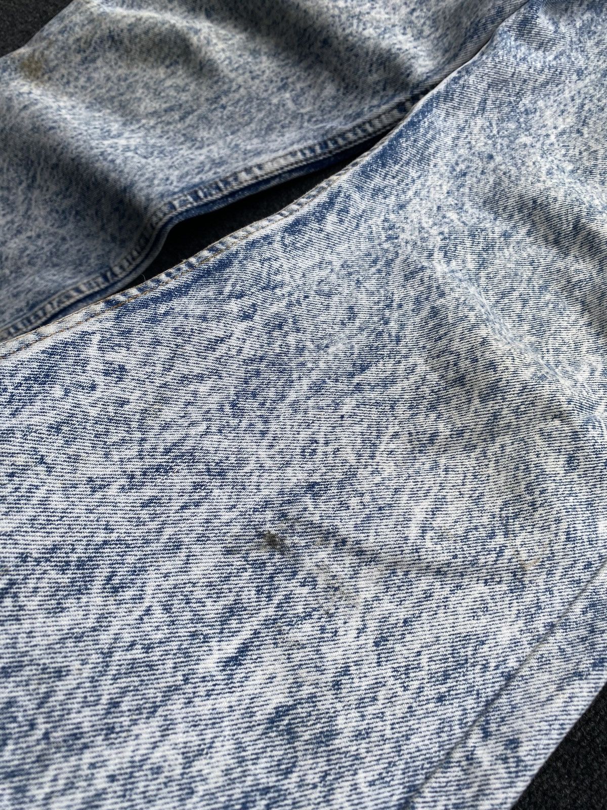 Levi's Vintage Clothing 🔥Vntg Lvc Levis 501 cow pattern washed jeans rare Size US 36 / EU 52 - 20 Thumbnail
