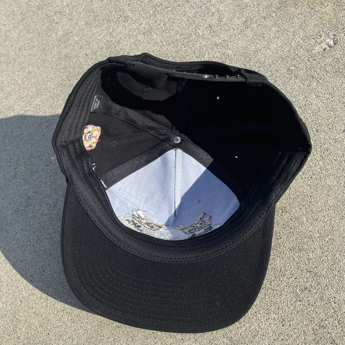 Travis Scott Rare Travis Scott Astrofest 2021 Exclusive Utopia Mountain Size ONE SIZE - 8 Thumbnail