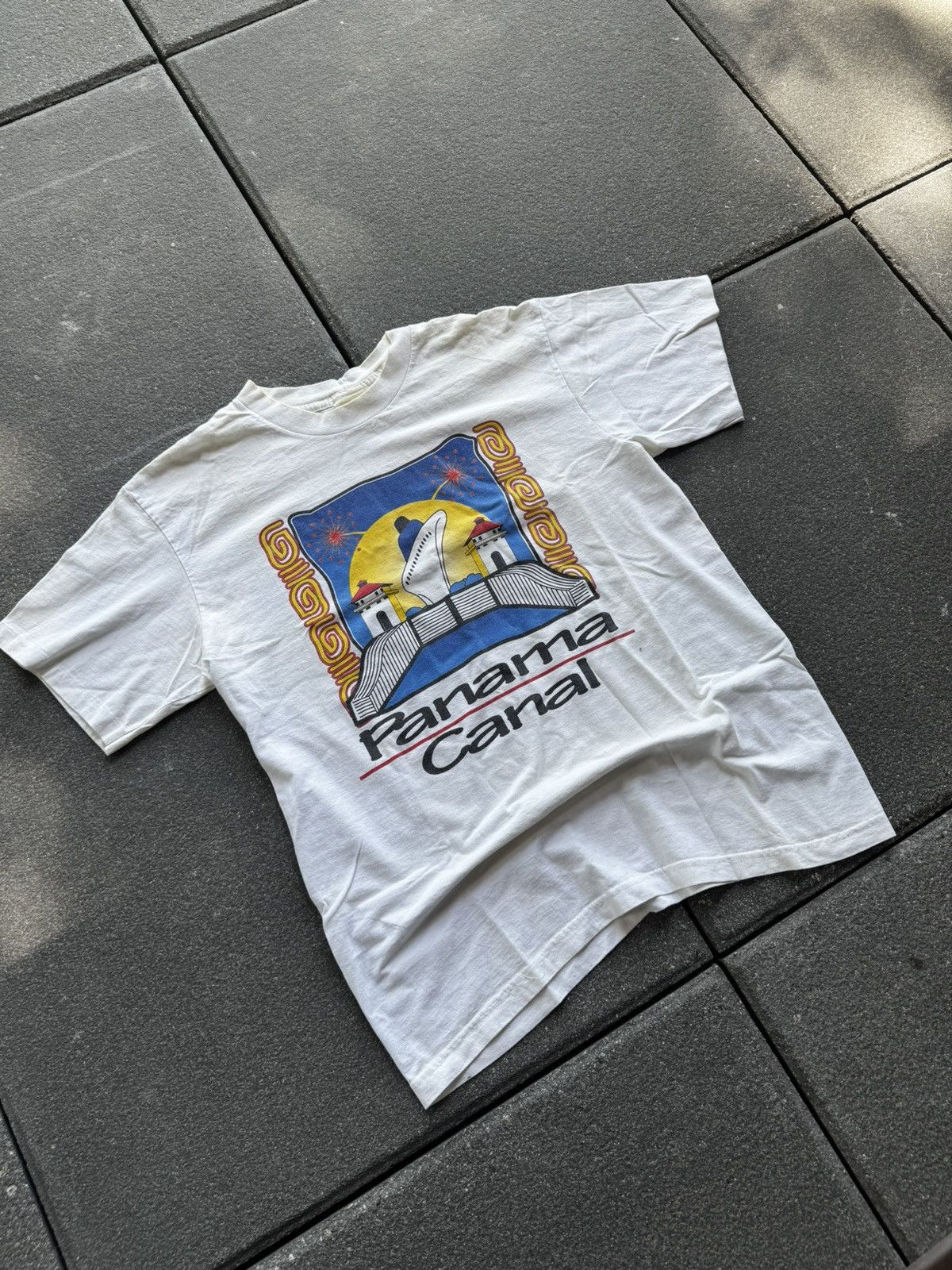 Fruit Of The Loom CRAZY VINTAGE 90's PANAMA CANAL GRAPHIC T-SHIRT Size US L / EU 52-54 / 3 - 1 Thumbnail