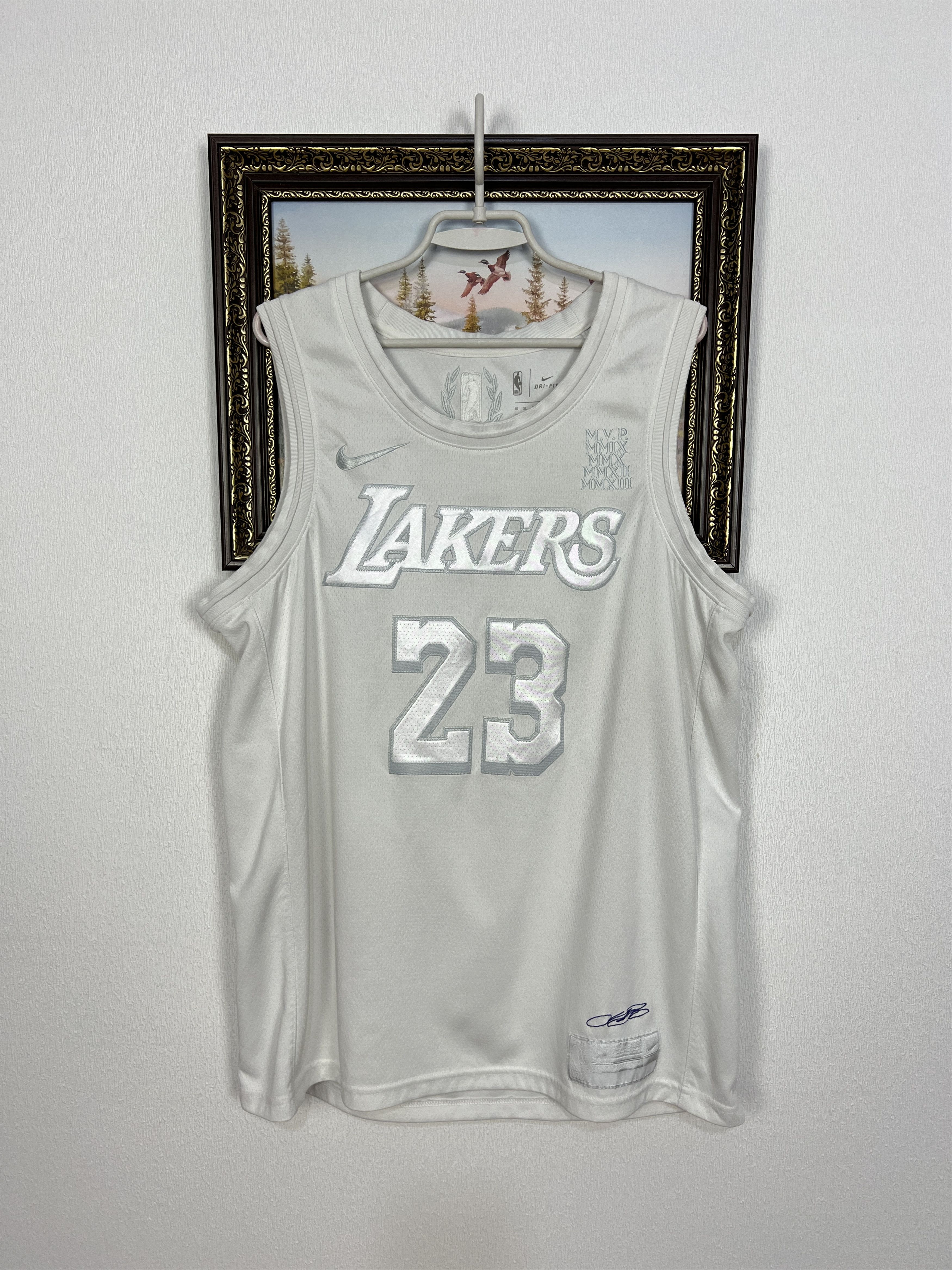 Nike Los Angeles Lakers LeBron James NBA Jersey Shirt Rare Size US XL / EU 56 / 4 - 1 Thumbnail