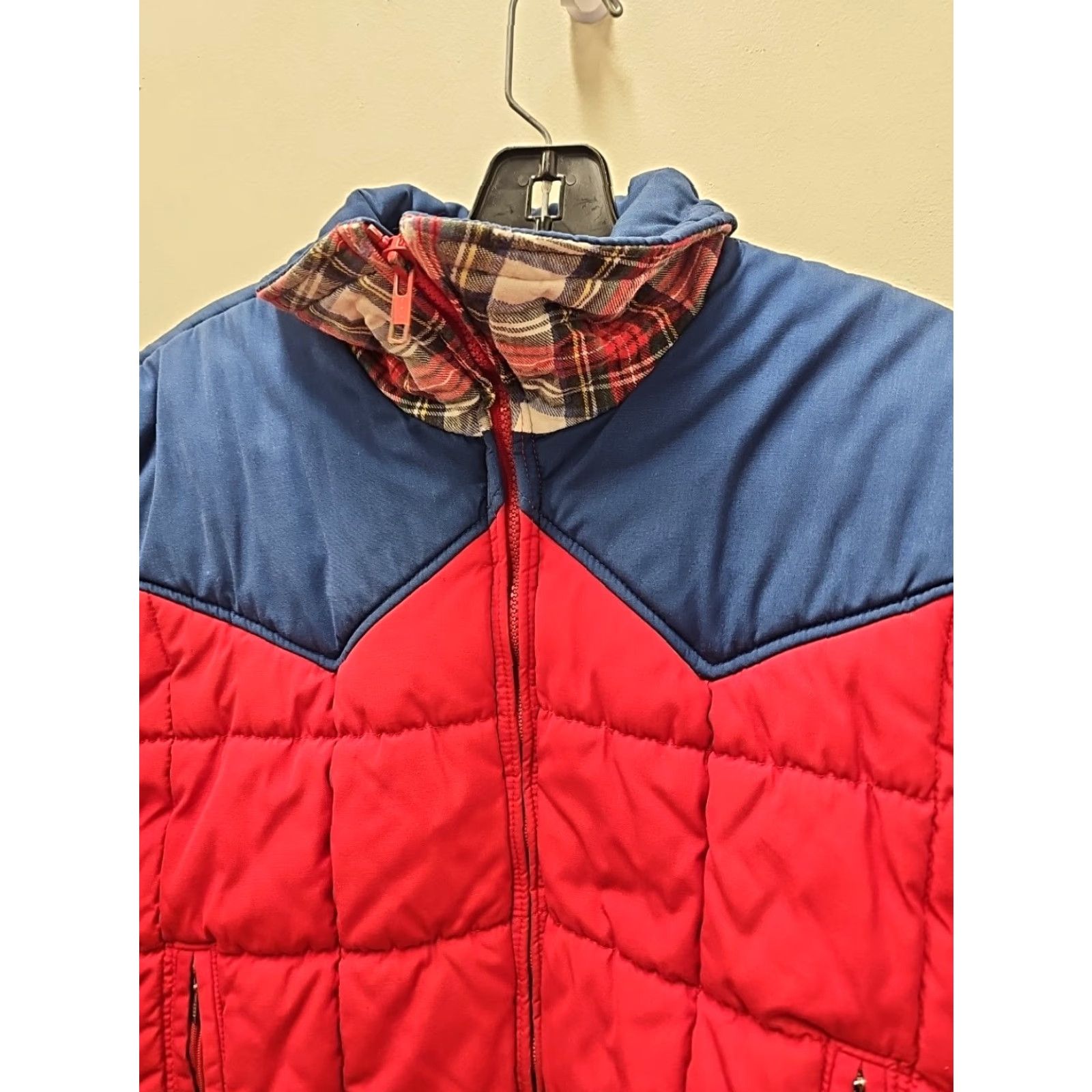 Vintage VINTAGE Woolrich Jacket Mens Puffer Blue Plaid Lined 1960s Size M USA Size US M / EU 48-50 / 2 - 4 Thumbnail