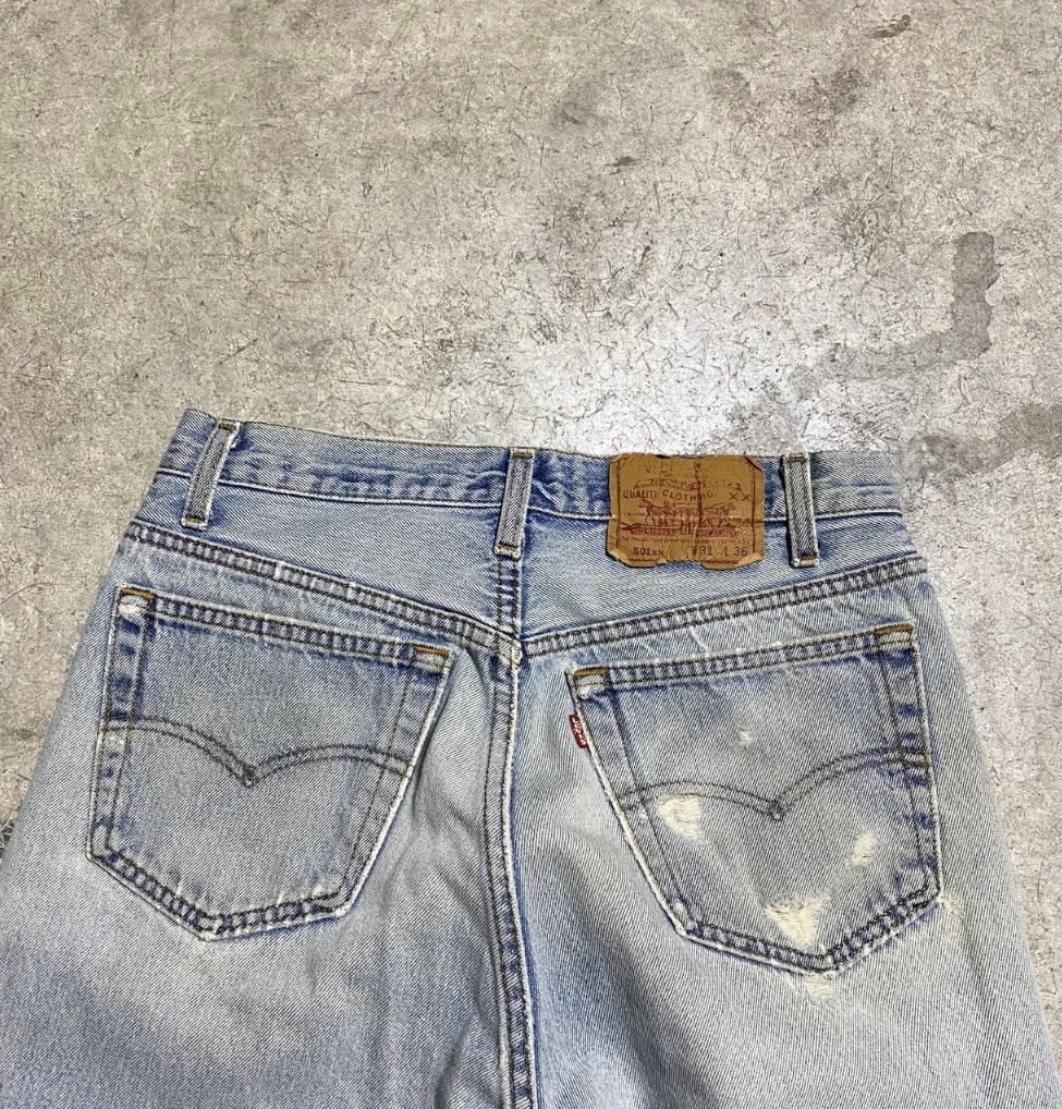 Levi's × Vintage 1990s Levi 501 Light Wash Size US 28 / EU 44 - 4 Thumbnail