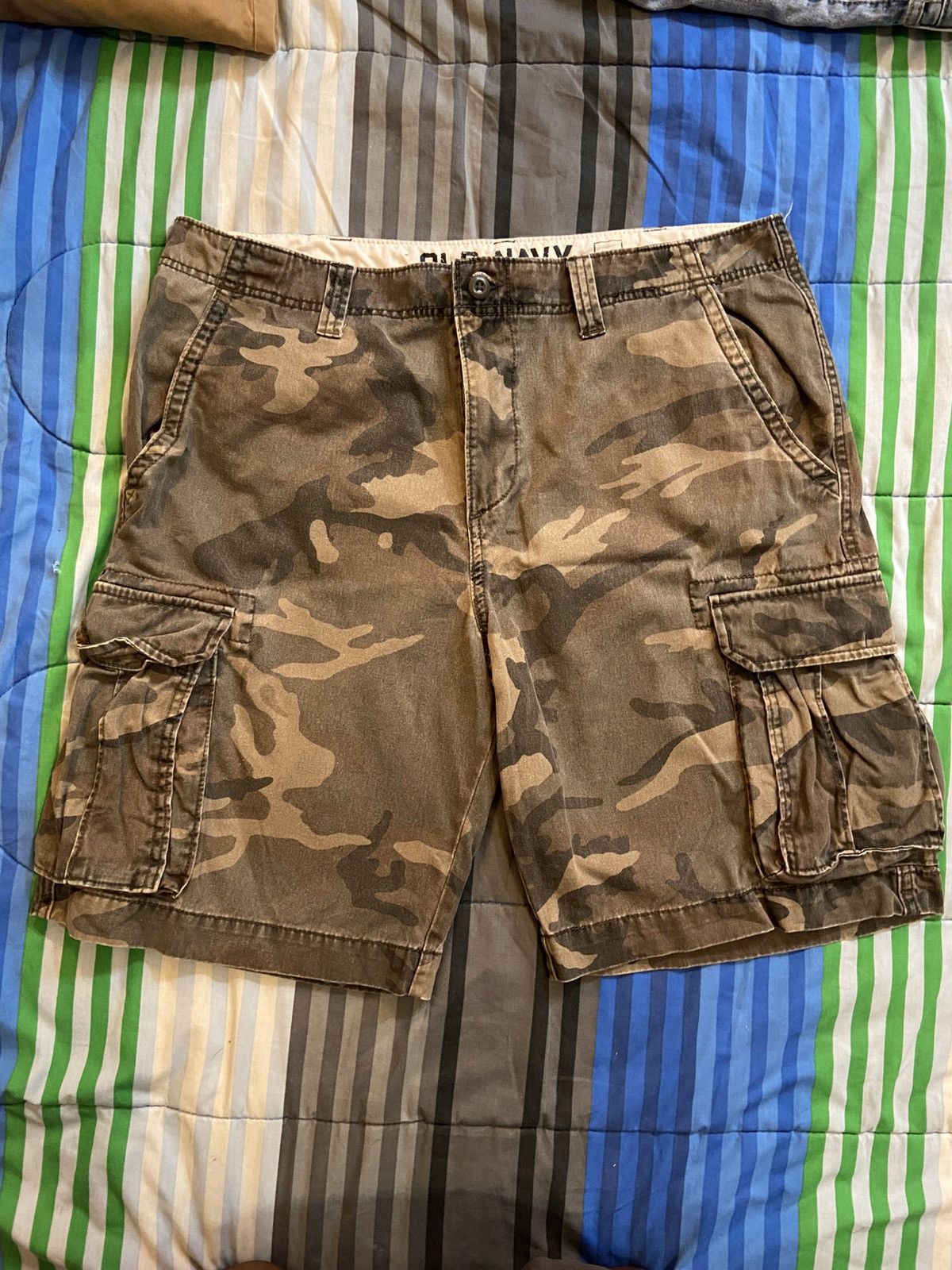 Old Navy Old Navy Fatigue Pants Size US 36 / EU 52 - 1 Thumbnail