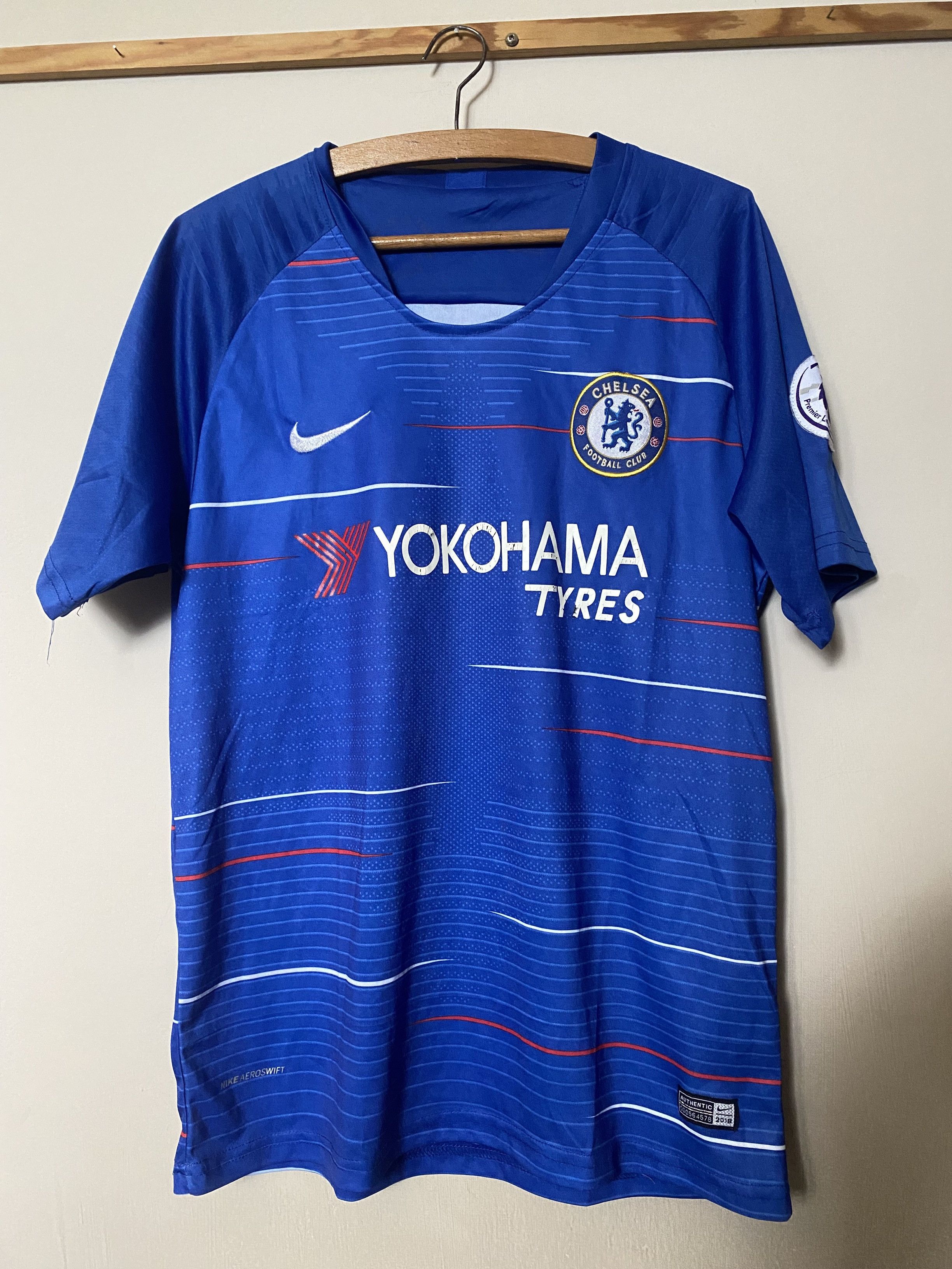 Nike CHELSEA LONDON F.C. 2018 - 2019 - M - Adidas - UNIQUE Size US L / EU 52-54 / 3 - 1 Thumbnail