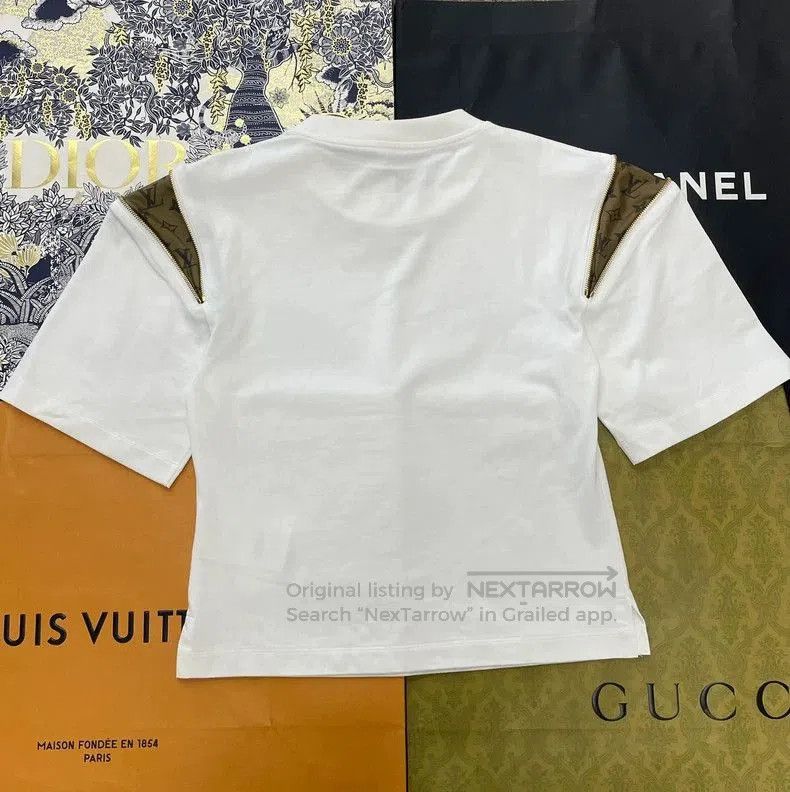 Louis Vuitton Louis Vuitton White Monogram Zip Short Sleeve T. Size US M / EU 48-50 / 2 - 3 Thumbnail
