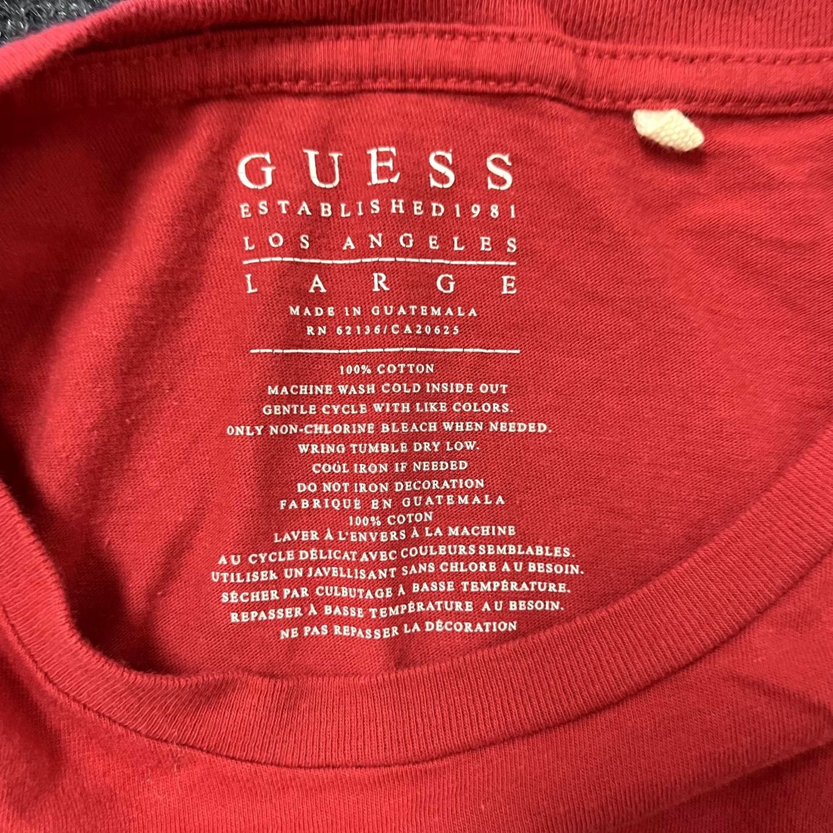 Guess VINTAGE GUESS Shirt Mens Large Red Triangle Logo Graphic Los Angeles Established 1981 Size US L / EU 52-54 / 3 - 2 Thumbnail
