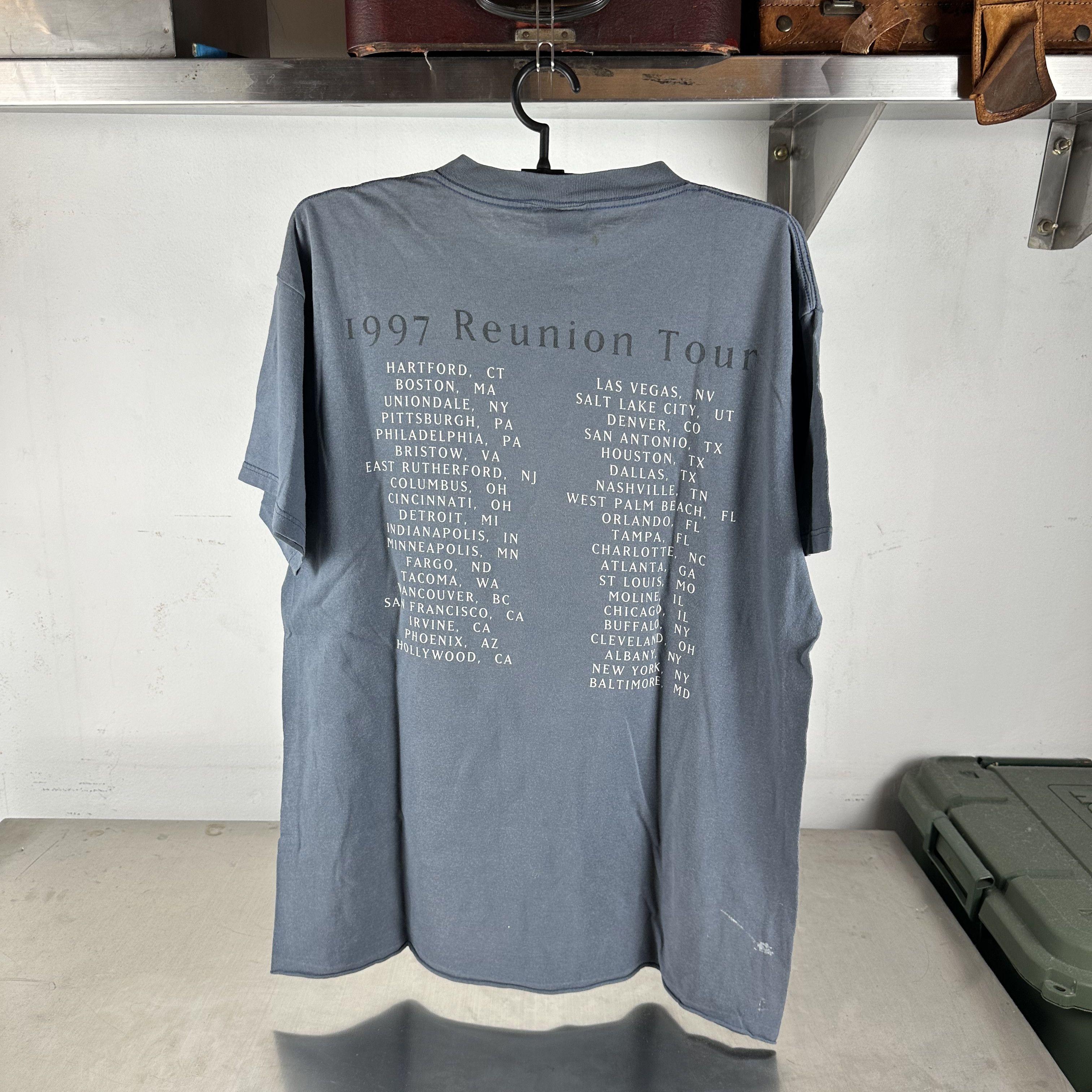 Vintage 1997 Fleetwood Mac The Dance Reunion Tour Band T-Shirt Size US XL / EU 56 / 4 - 3 Thumbnail
