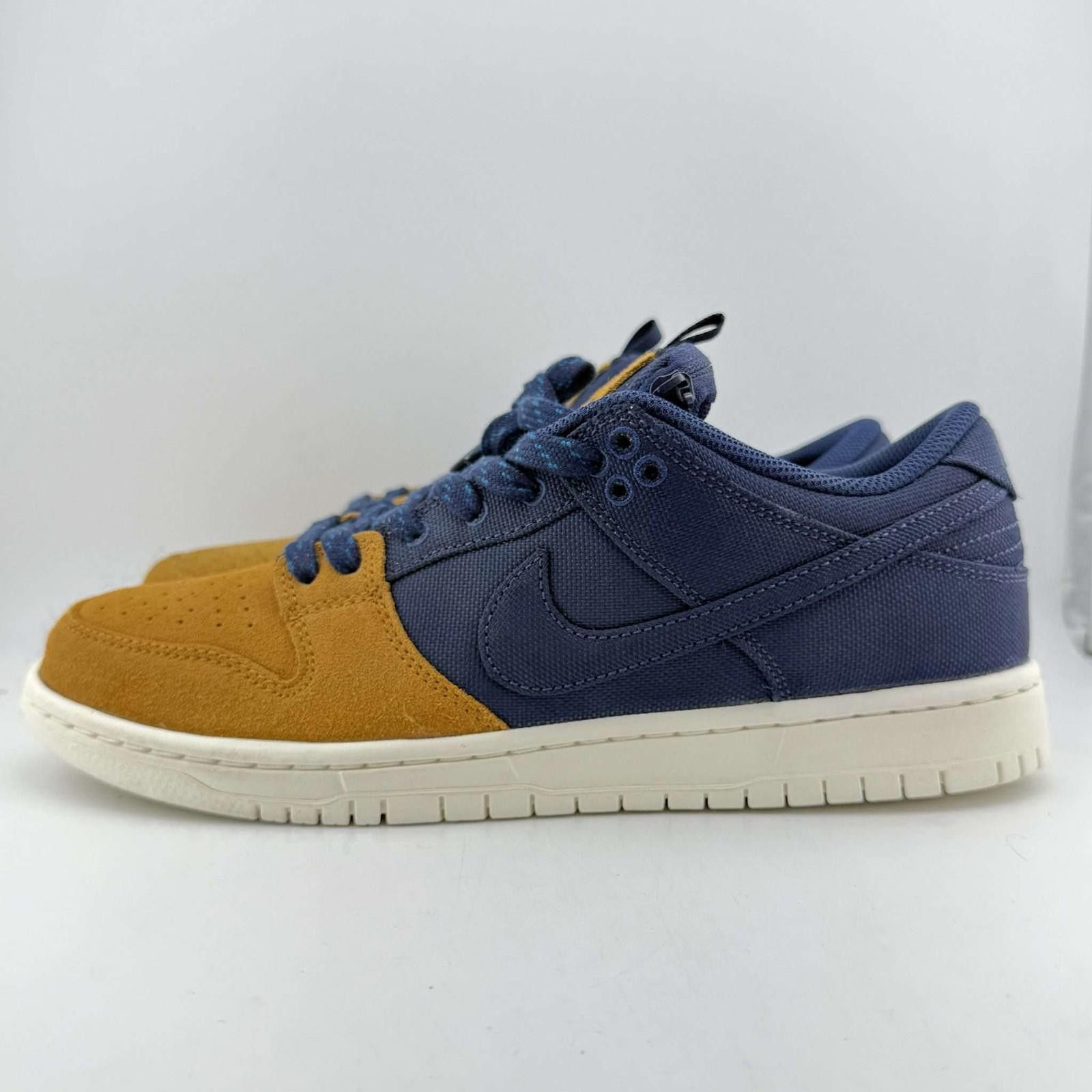 Nike Nike SB Dunk Low Pro Backpack US 8 New with Box DX6775-400 Size US 8 / EU 41 - 2 Thumbnail