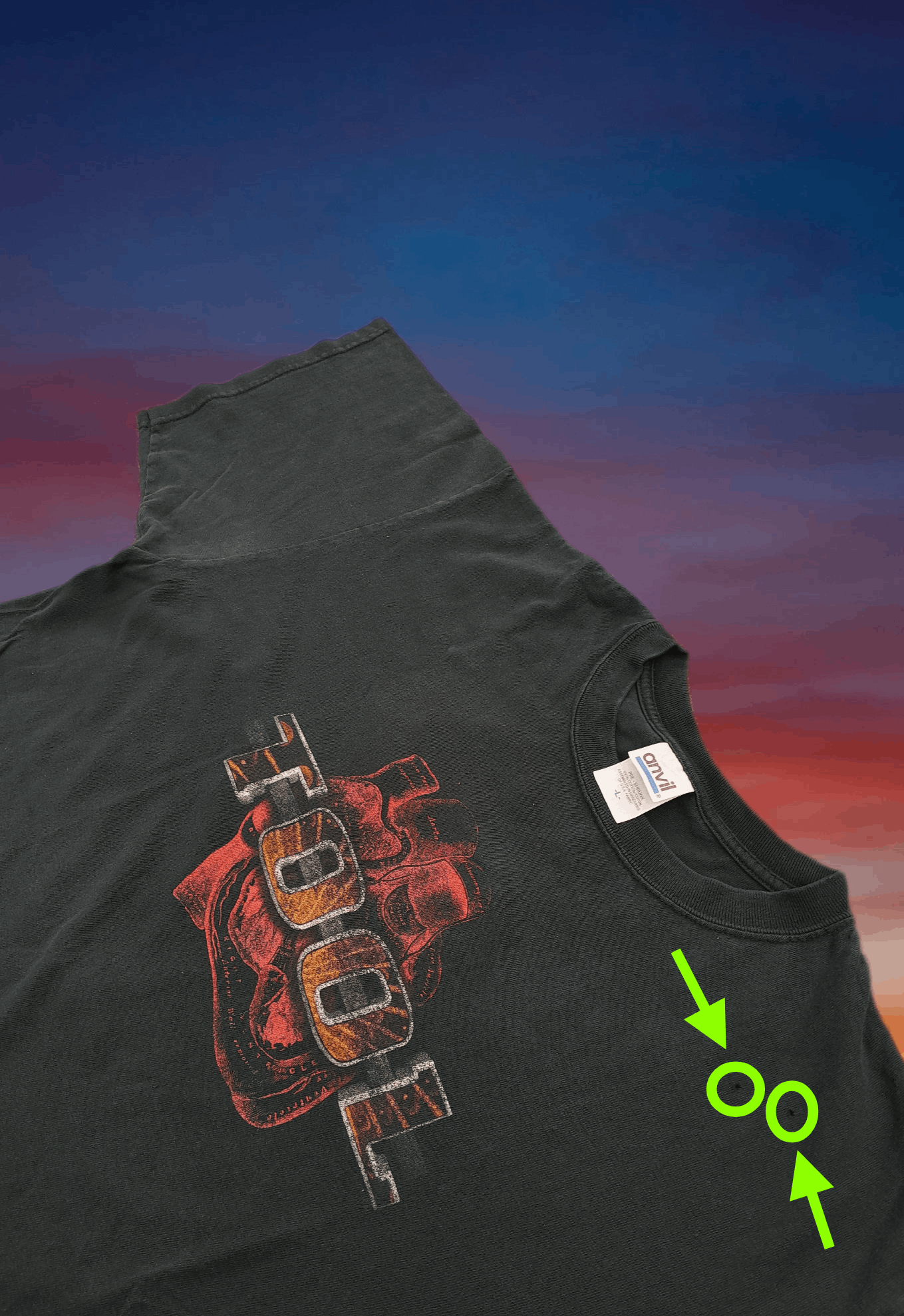 Band Tees Vintage band TOOL Undertow Anatomical Heart 2004 T-Shirt Size US L / EU 52-54 / 3 - 3 Thumbnail