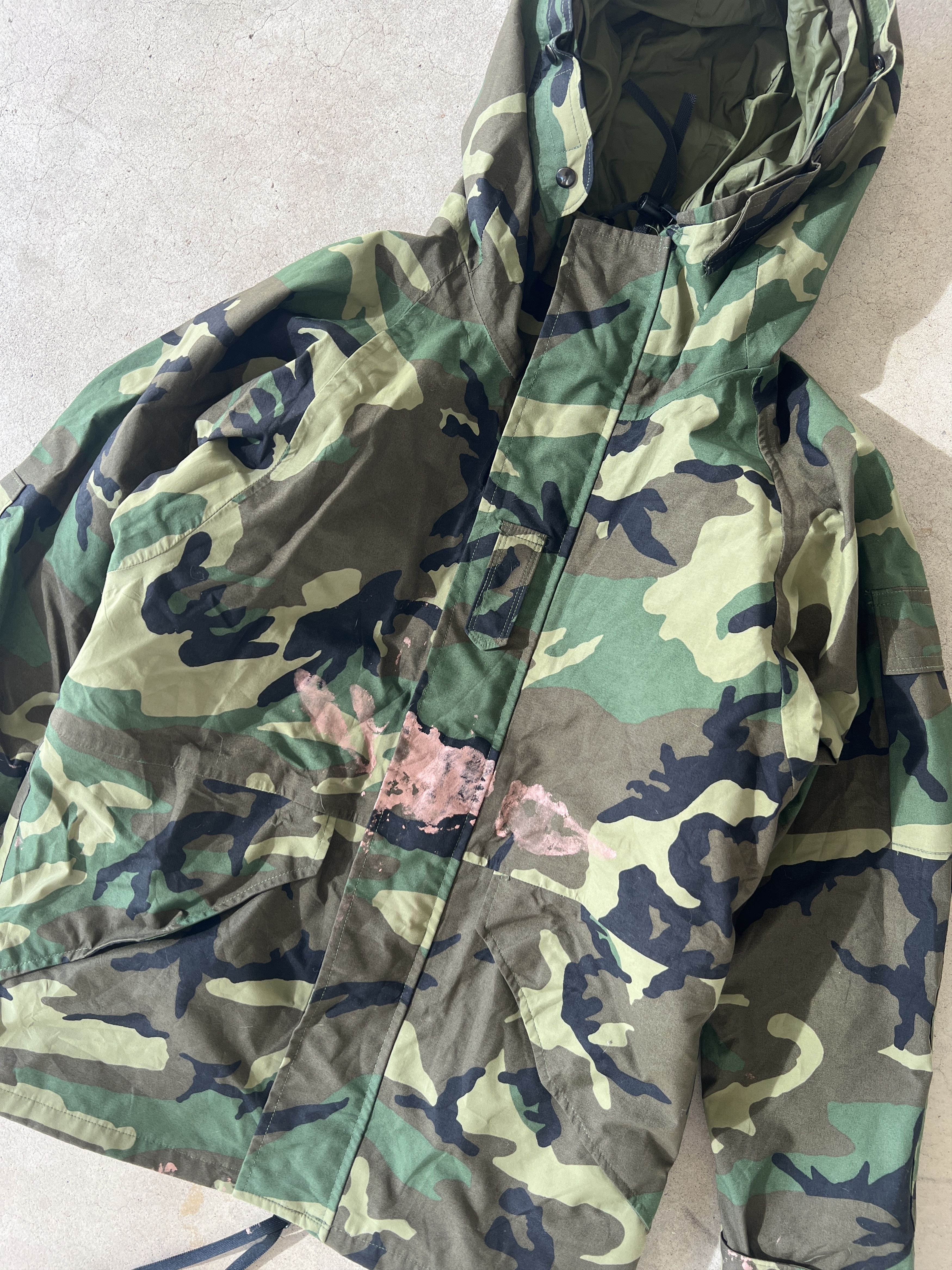 Other Vintage Goretex Woodland Camo USGI Hooded Jacket Size US S / EU 44-46 / 1 - 2 Thumbnail