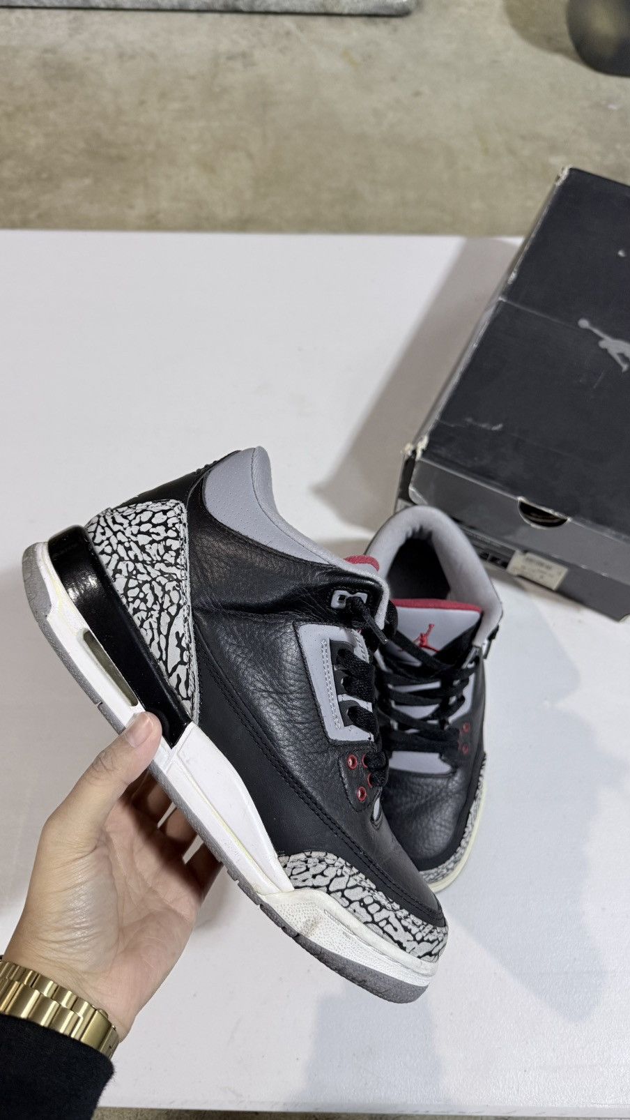 Jordan retro 3 ( Black Cements 11’ )