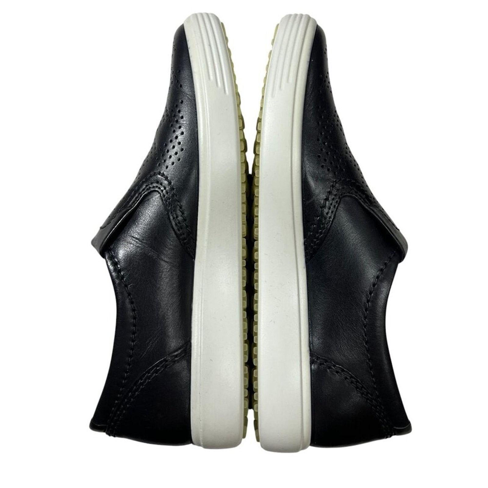 Ecco ECCO Soft 7 Slip-On Black Leather Sneakers EU 36 NIB Size US 5 / IT 35 - 7 Thumbnail