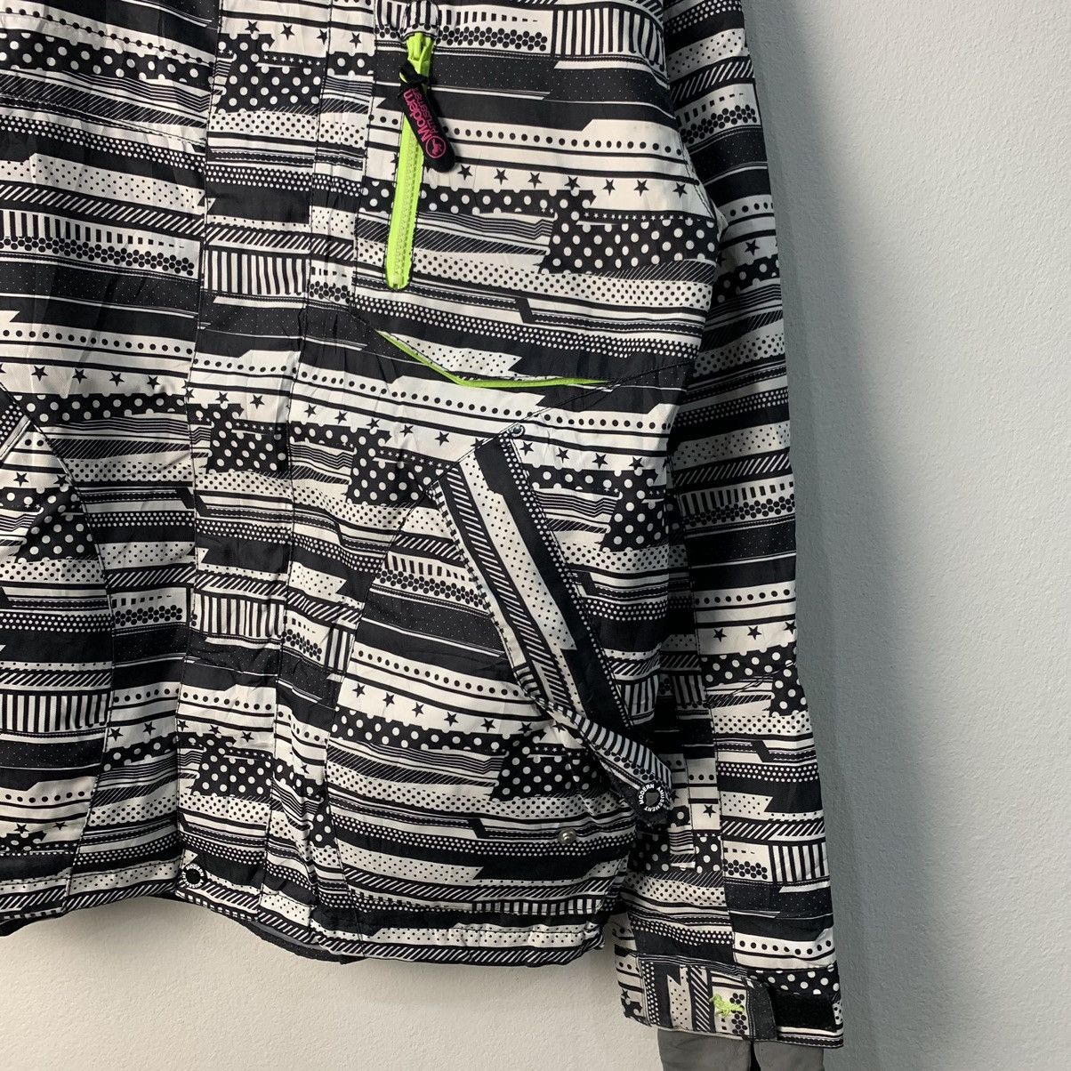 Japanese Brand × Modern Amusement modern amusement zipper hoodie rare design Size US L / EU 52-54 / 3 - 3 Thumbnail