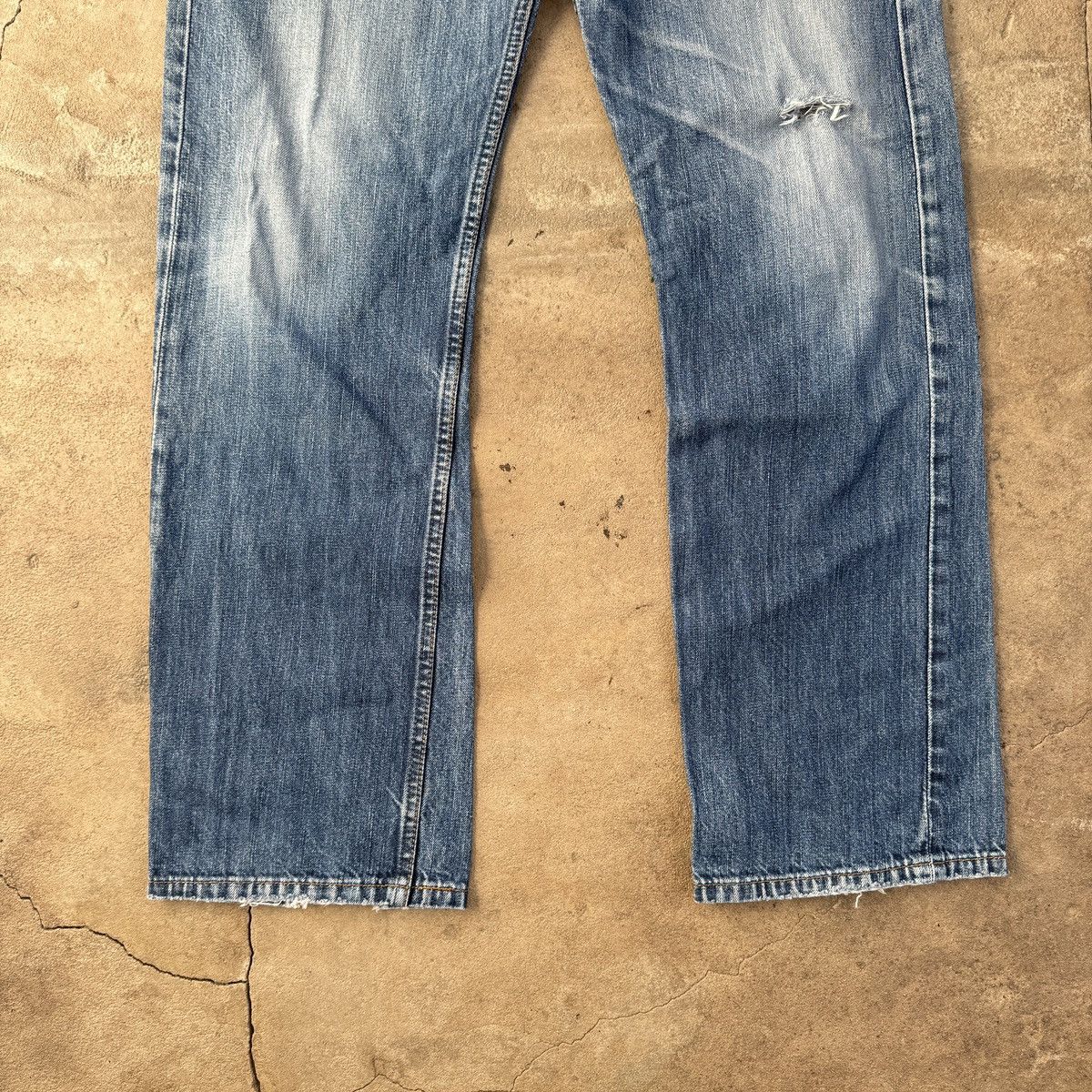 Levi's × Vintage Vintage Y2K Levis 501 Distressed Denim Size US 33 - 3 Thumbnail