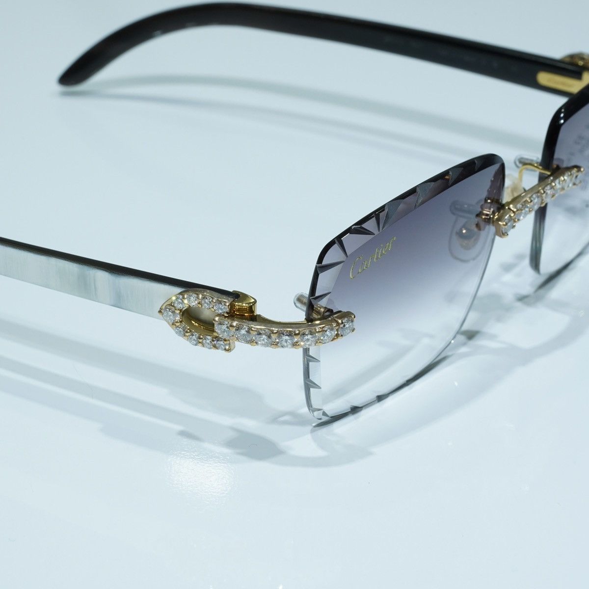 Cartier Diamond ‘White Buffs’ Size ONE SIZE - 3 Thumbnail