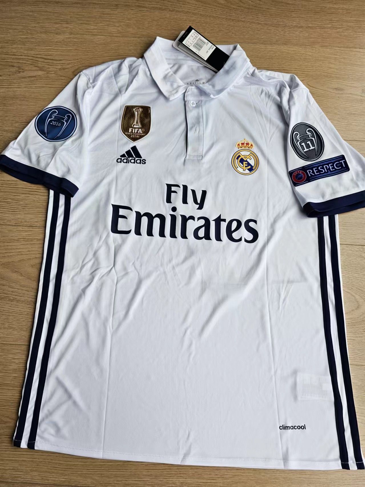 Other Real Madrid 2016 2017 Jersey #7 C Ronaldo Jersey Size US M / EU 48-50 / 2 - 1 Thumbnail
