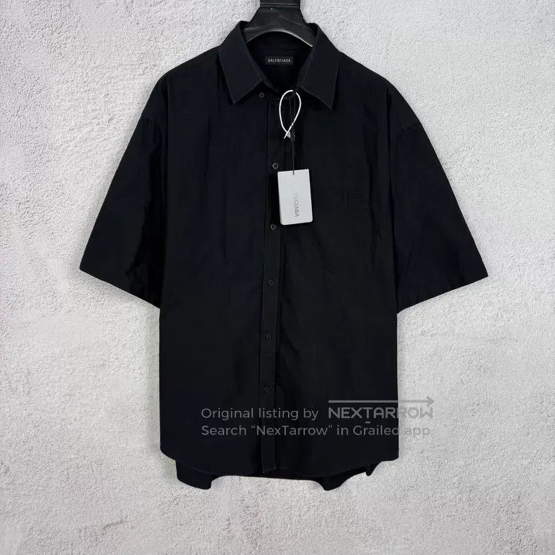Balenciaga Balenciaga size 37 Bitcoin Graffiti Logo Short Sleeve Blac Size US S / EU 44-46 / 1 - 1 Thumbnail
