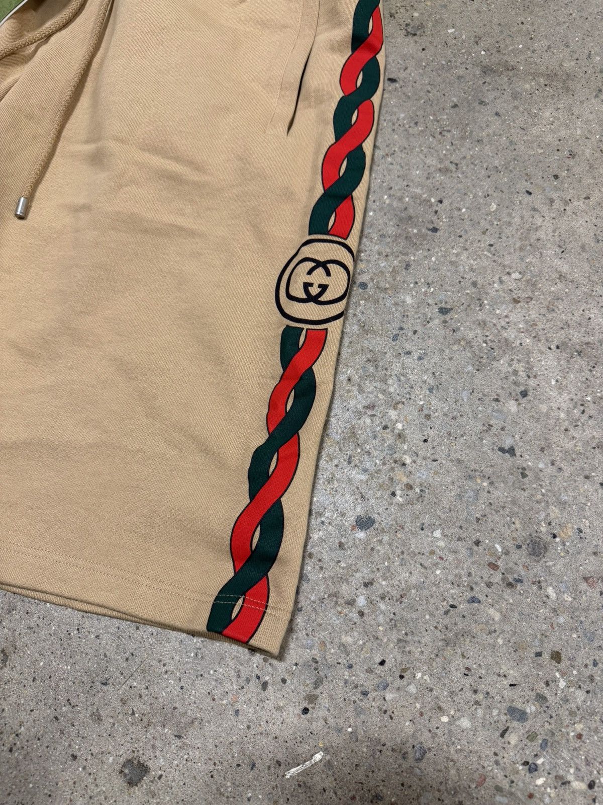 Gucci Gucci Chain Web Sweatshorts NEW 1200$ Size US 36 / EU 52 - 2 Thumbnail