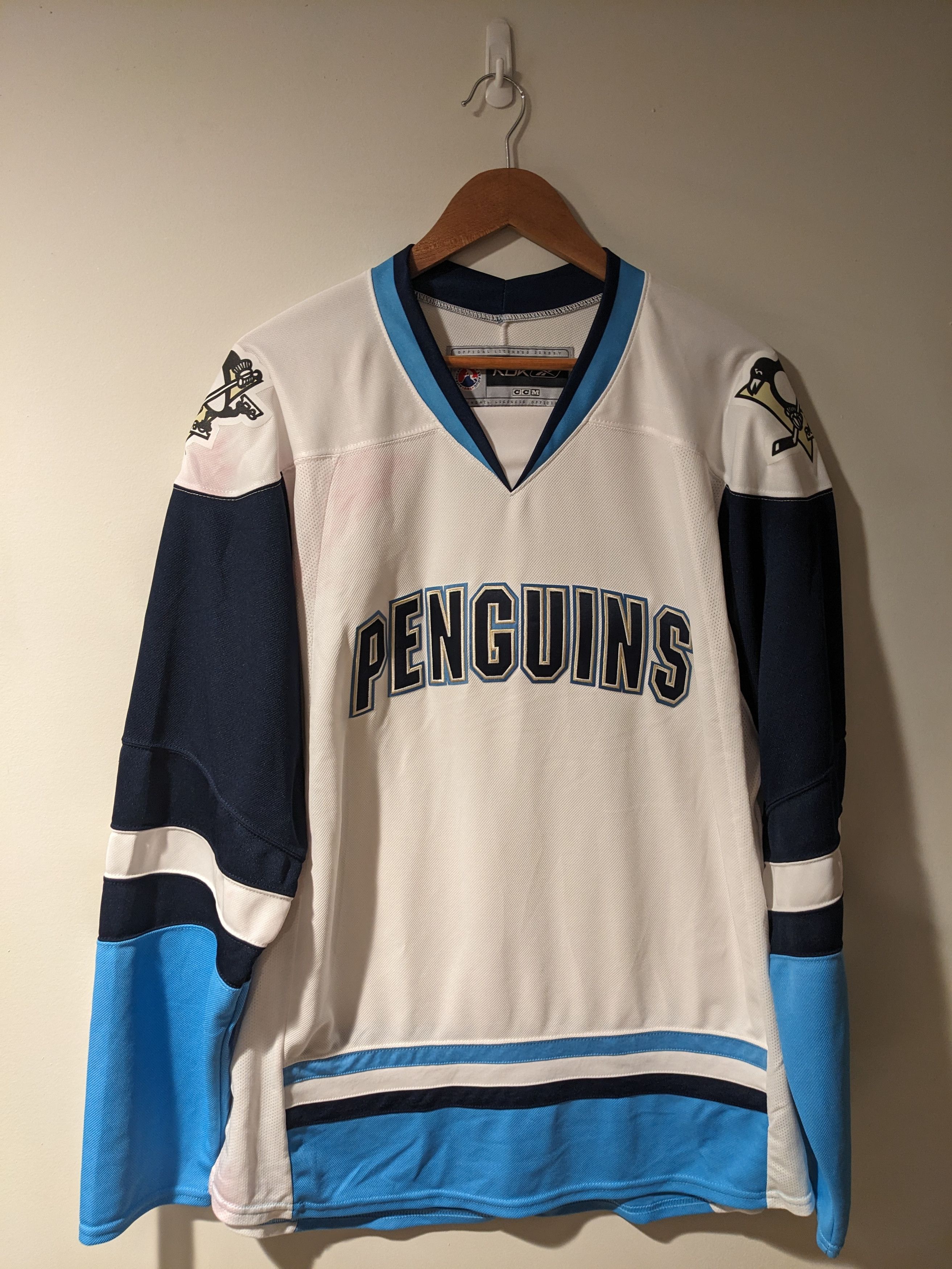 Vintage 90s Pittsburgh Penguins NHL Hockey X-Large Jersey