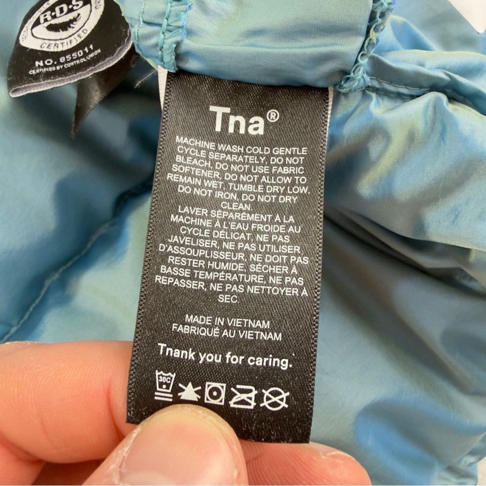 Aritzia Aritizia TNA The Super Puff Shorty Women's Size XS 90% Goos Size XS / US 0-2 / IT 36-38 - 9 Thumbnail