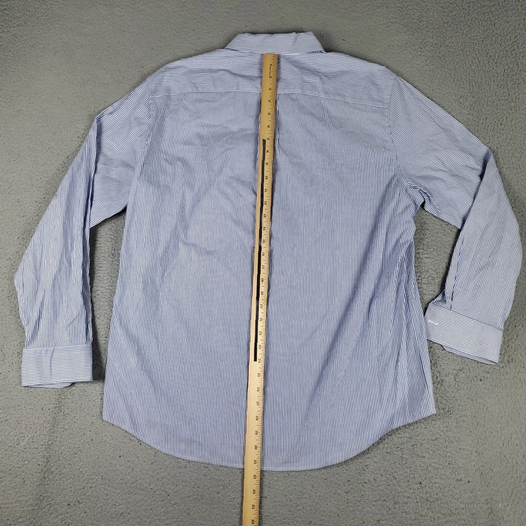 Vineyard Vines VINEYARD VINES Button-Up Shirt Mens Large Blue Striped Classic Fit Long Sleeve Size US L / EU 52-54 / 3 - 3 Thumbnail