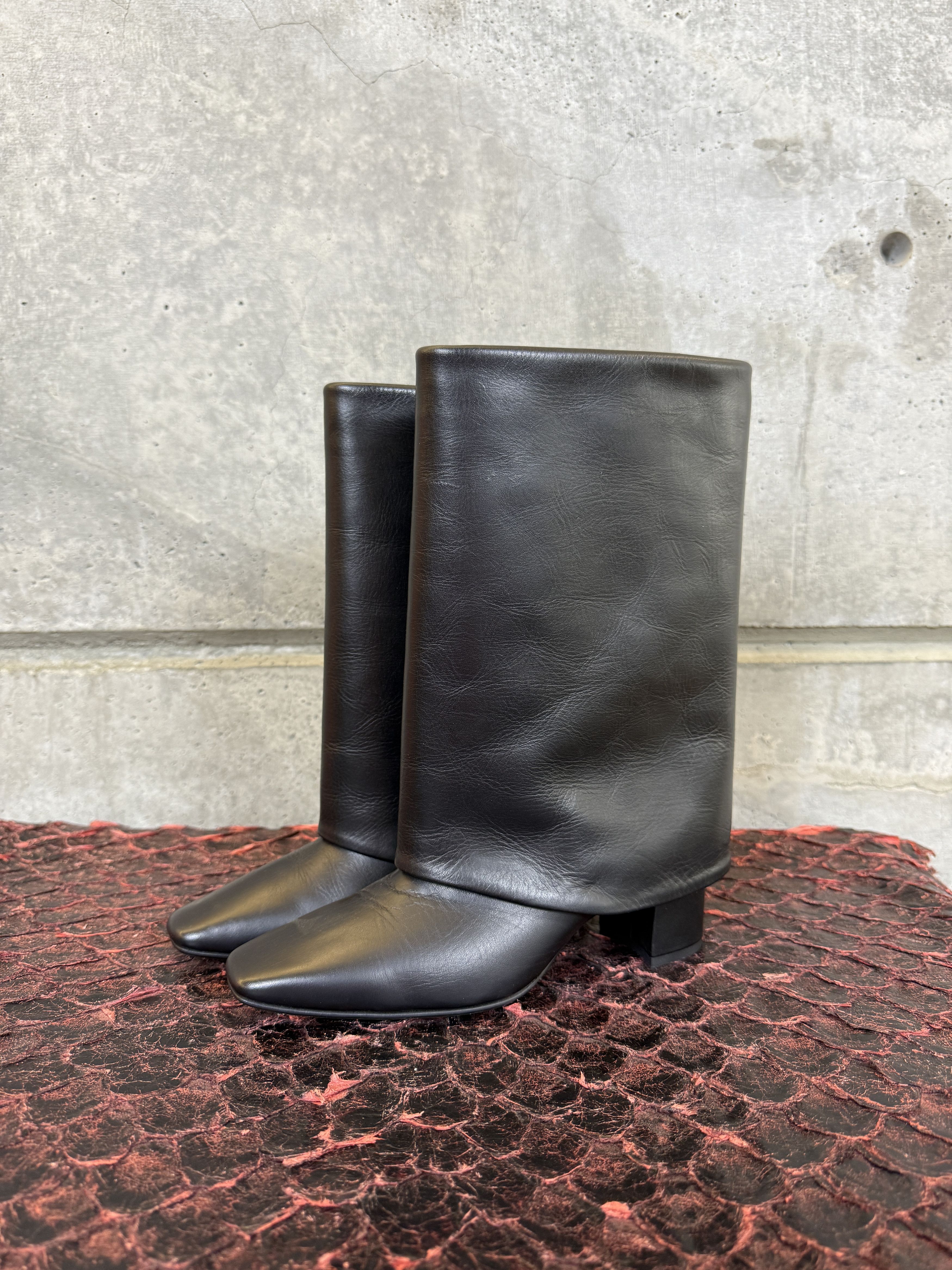 Issey Miyake $1210 Issey Miyake Cover Boots Size US 7 / IT 37 - 14 Thumbnail