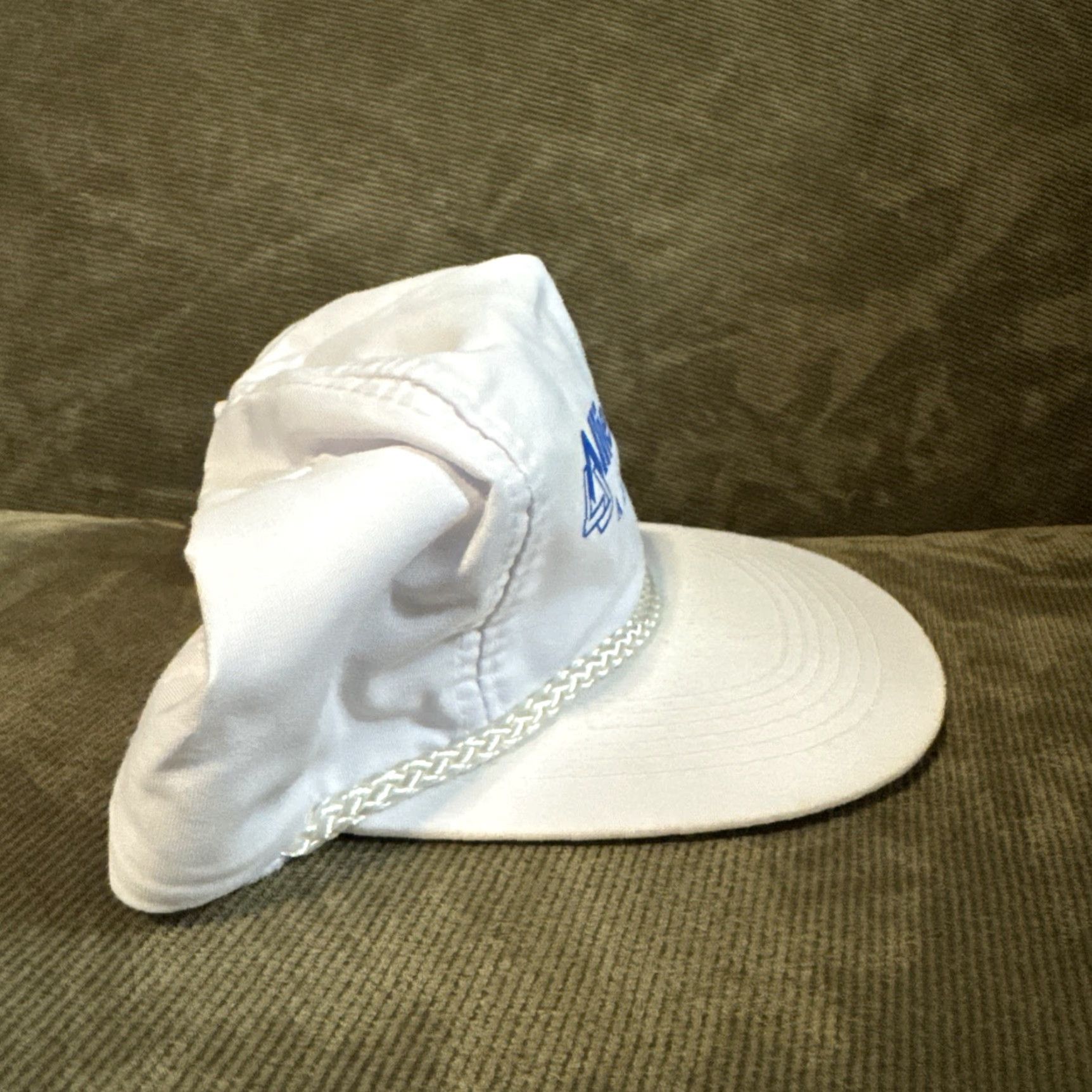 Vintage VINTAGE Allied Signal Aerospace Aircraft White Snapback Hat Snapback Hat Men One Size White Aircraft Hat Size ONE SIZE - 2 Thumbnail