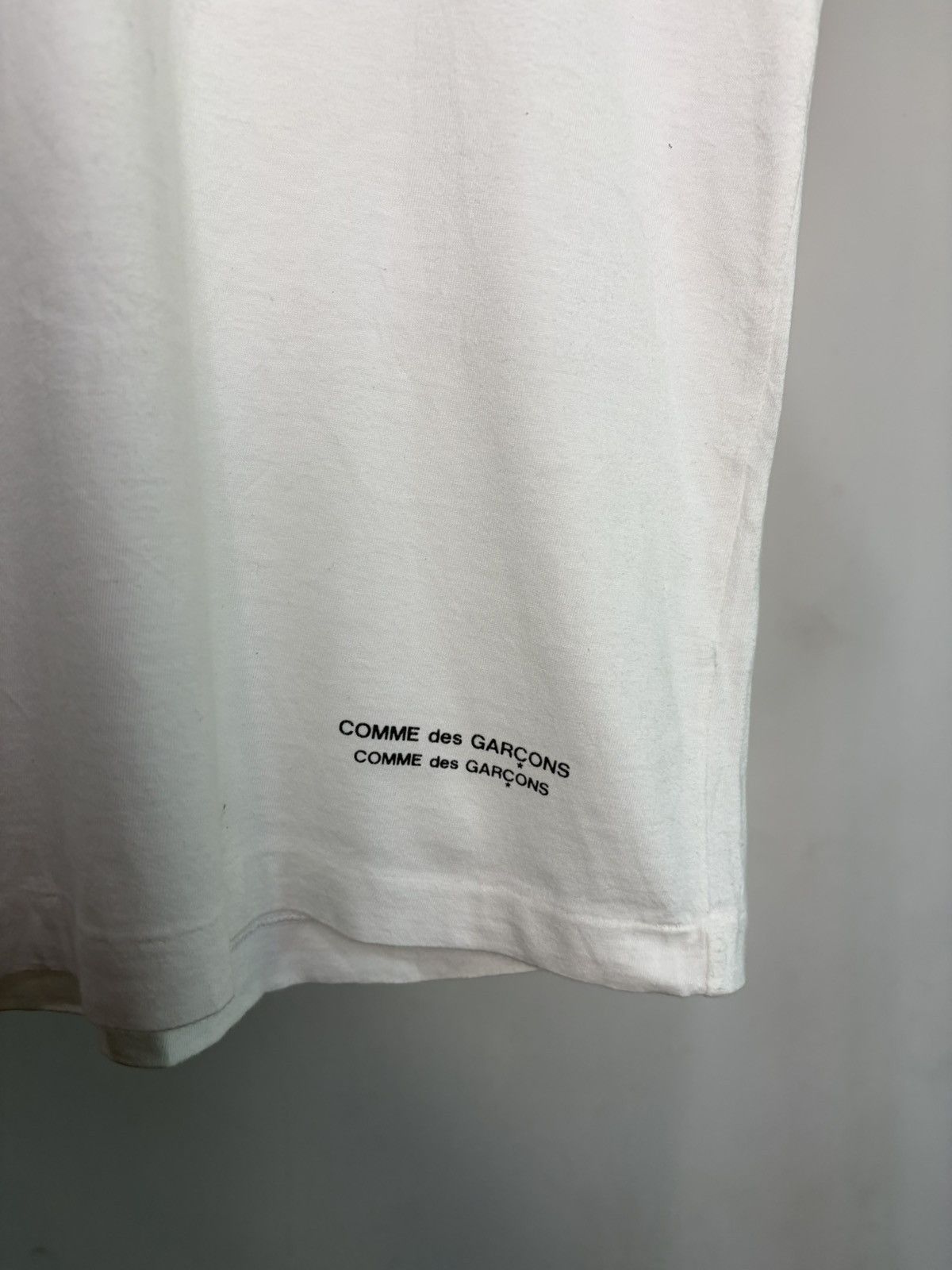 Comme des Garcons FREE TAX! Vintage Comme des Garcons Logo Floral Tee Size US M / EU 48-50 / 2 - 4 Thumbnail