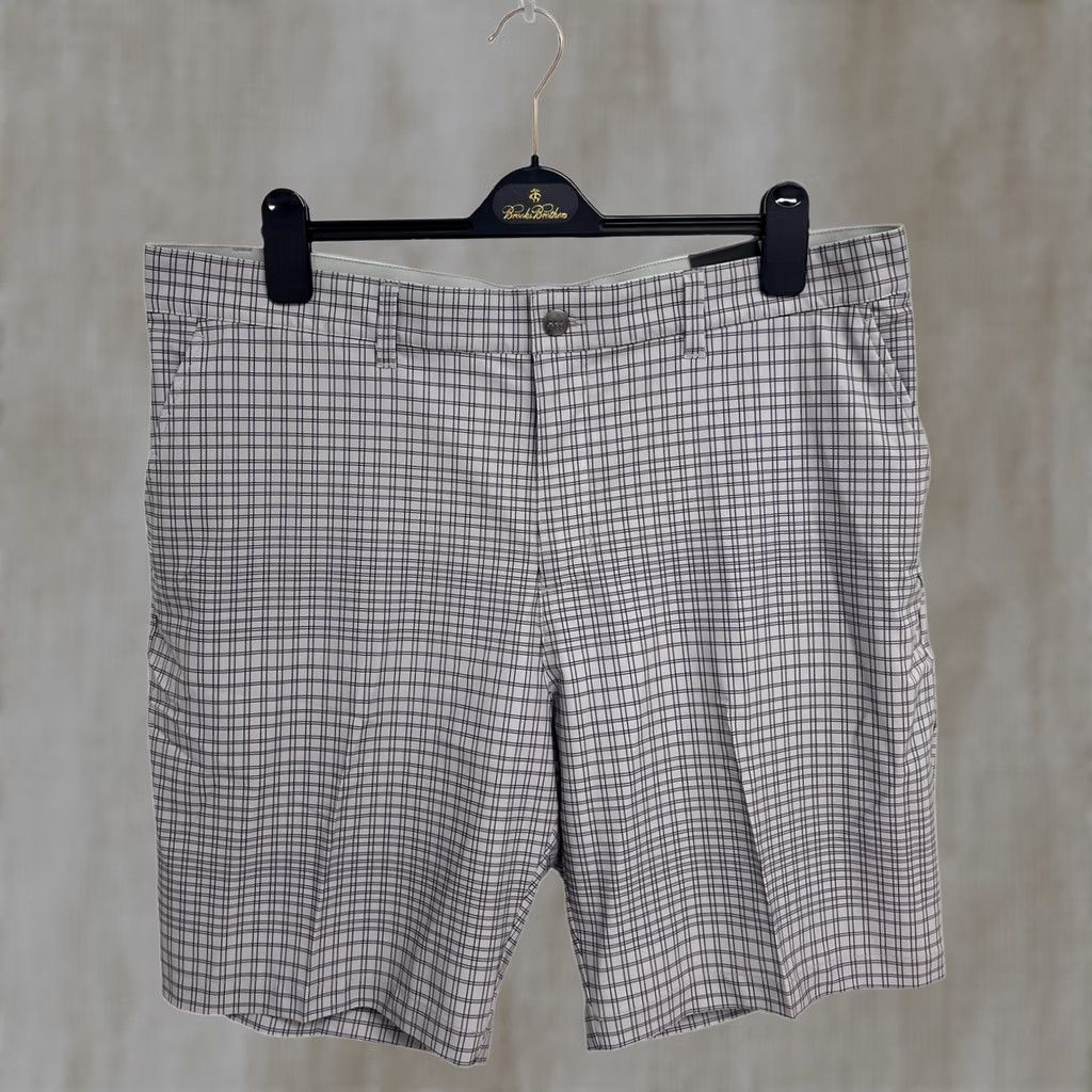 Adidas Golf Men's Gray Grid Check Ultimate365 Woven Short Size 38