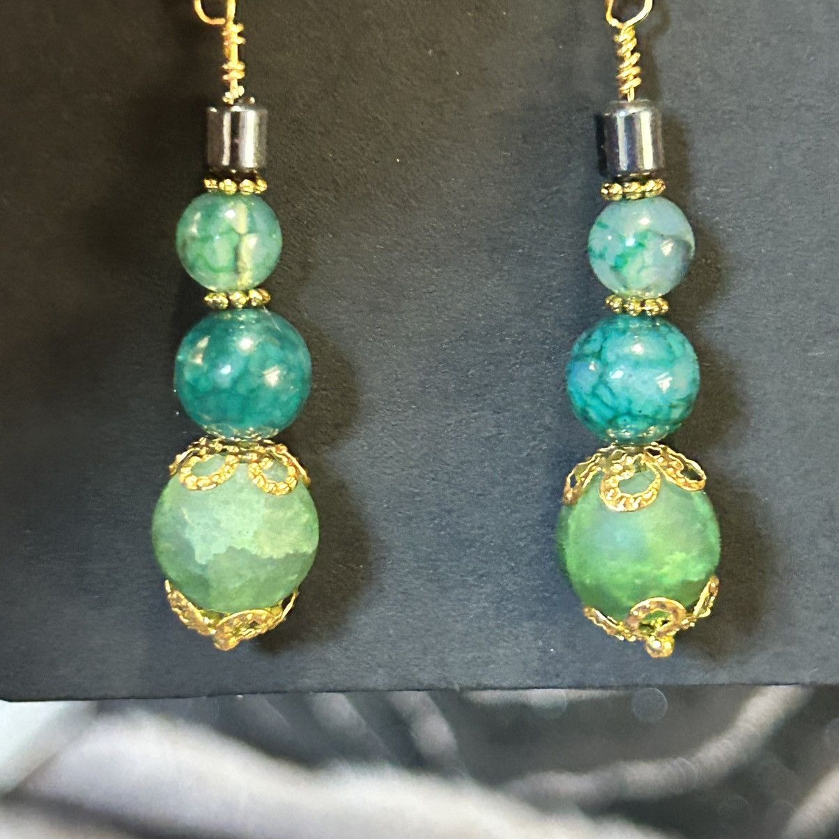 Handmade Handcrafted green crackle glass dragon vein agate earrings Size ONE SIZE - 3 Thumbnail
