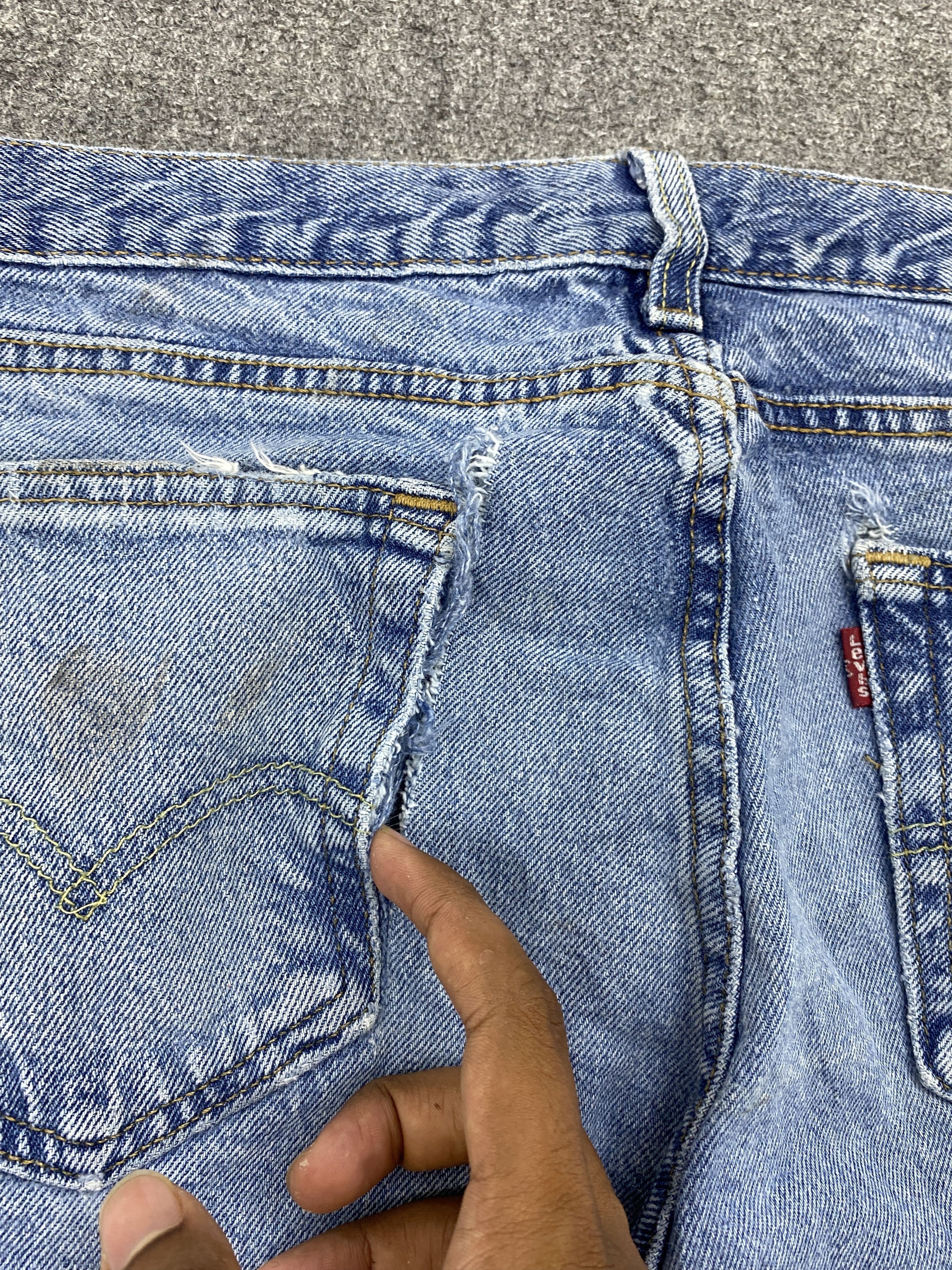 Levi's Distressed Light Wash Vintage Levis 511 Jeans DP2677 Size US 32 / EU 48 - 16 Thumbnail