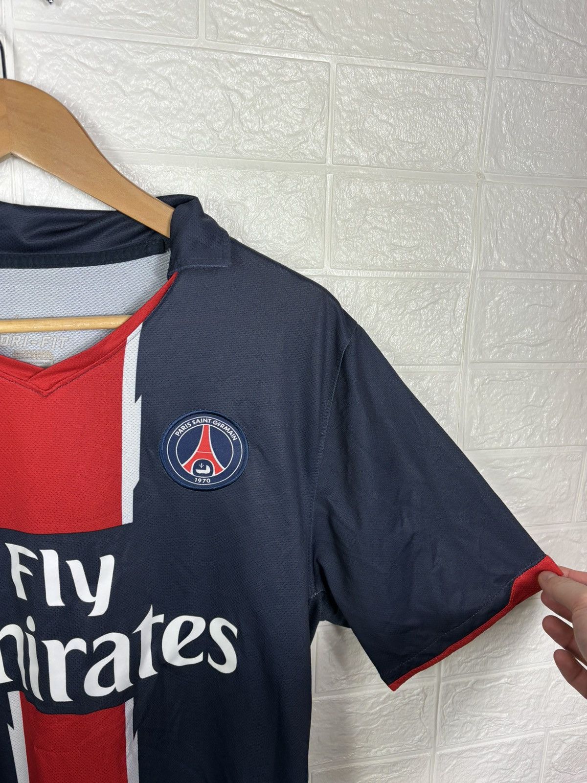 Nike PSG PARIS SAINT GERMAIN 2010/2011 HOME FOOTBALL JERSEY Size US L / EU 52-54 / 3 - 6 Thumbnail
