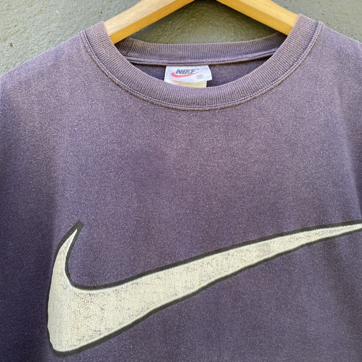 Nike Thrashed Faded Vintage Y2K Nike Swoosh ERD GRUNGE BOXY TEE Size US L / EU 52-54 / 3 - 3 Thumbnail