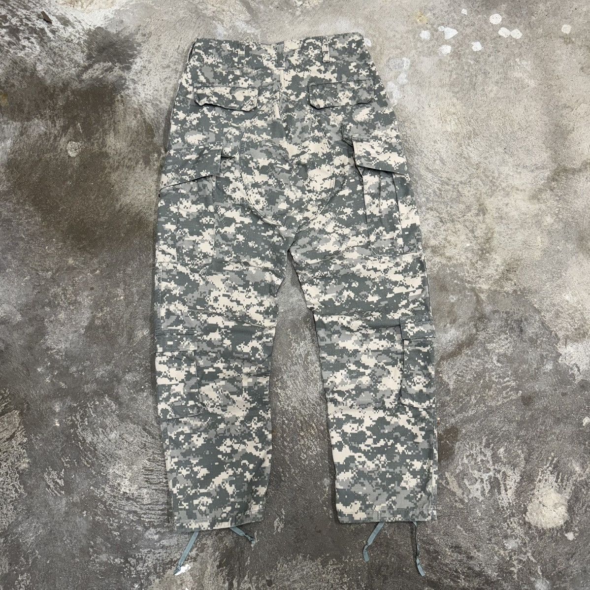 Vintage US Army Digital Camo Tactical Cargo Pants Military Ripstop Size US 32 / EU 48 - 5 Thumbnail