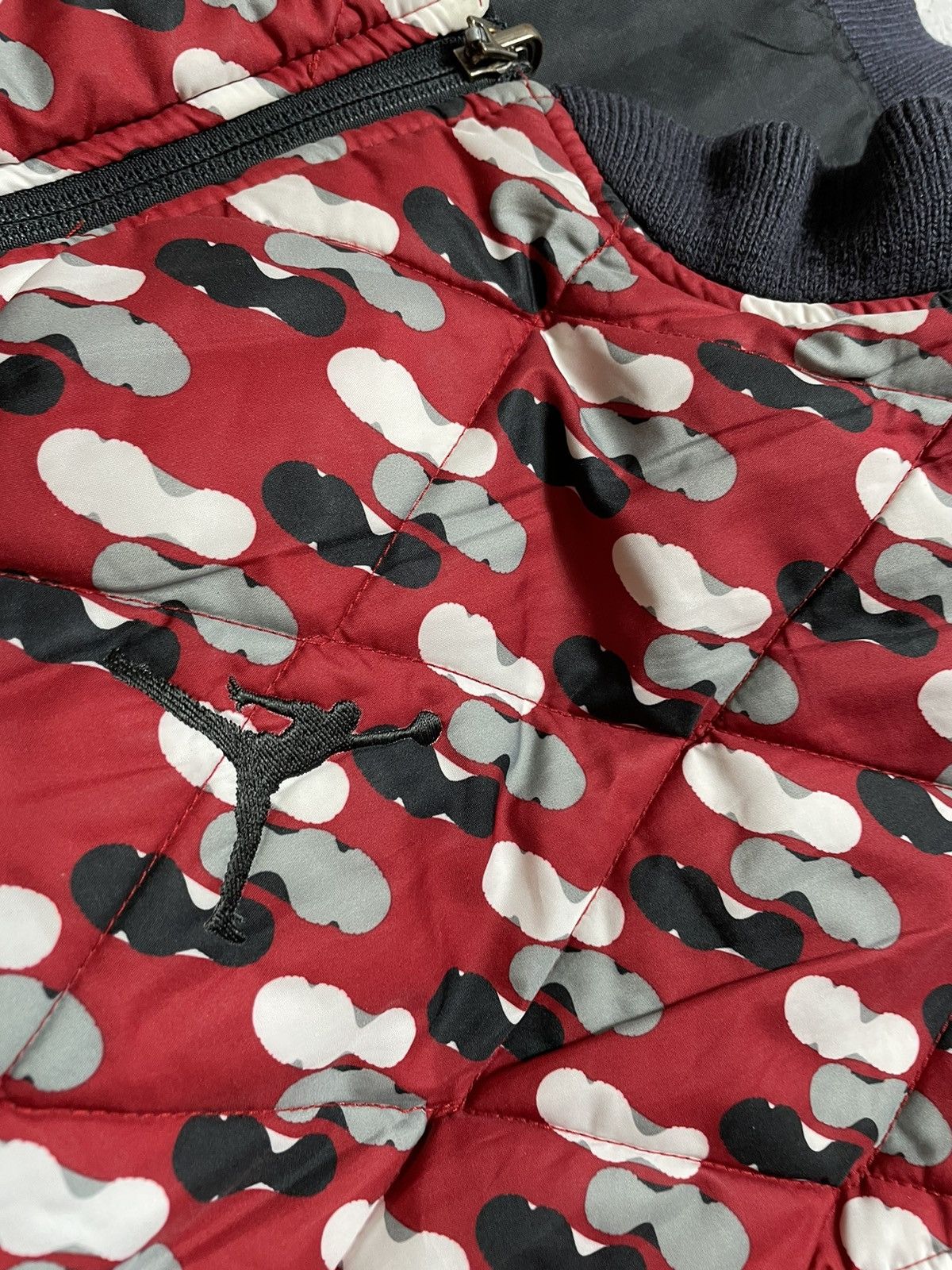 Jordan Brand Vintage Nylon Reversible Bomber Jacket Air Jordan 23 Y2K Size US XL / EU 56 / 4 - 8 Thumbnail