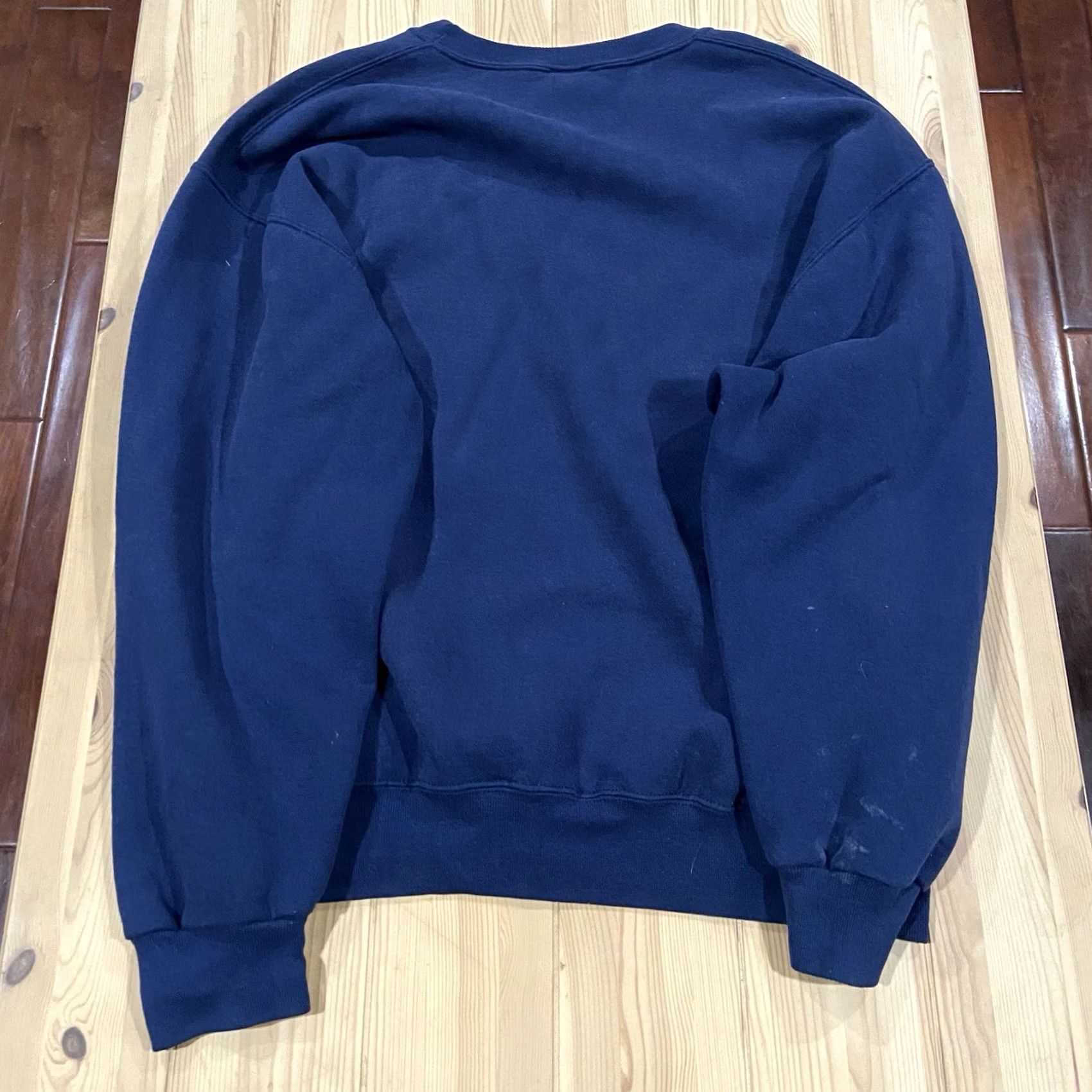 Russell Athletic VINTAGE Russell Athletic Sweatshirt Crewneck Navy Blue 90s Distressed Logo Embroidered Men L Size US L / EU 52-54 / 3 - 3 Thumbnail