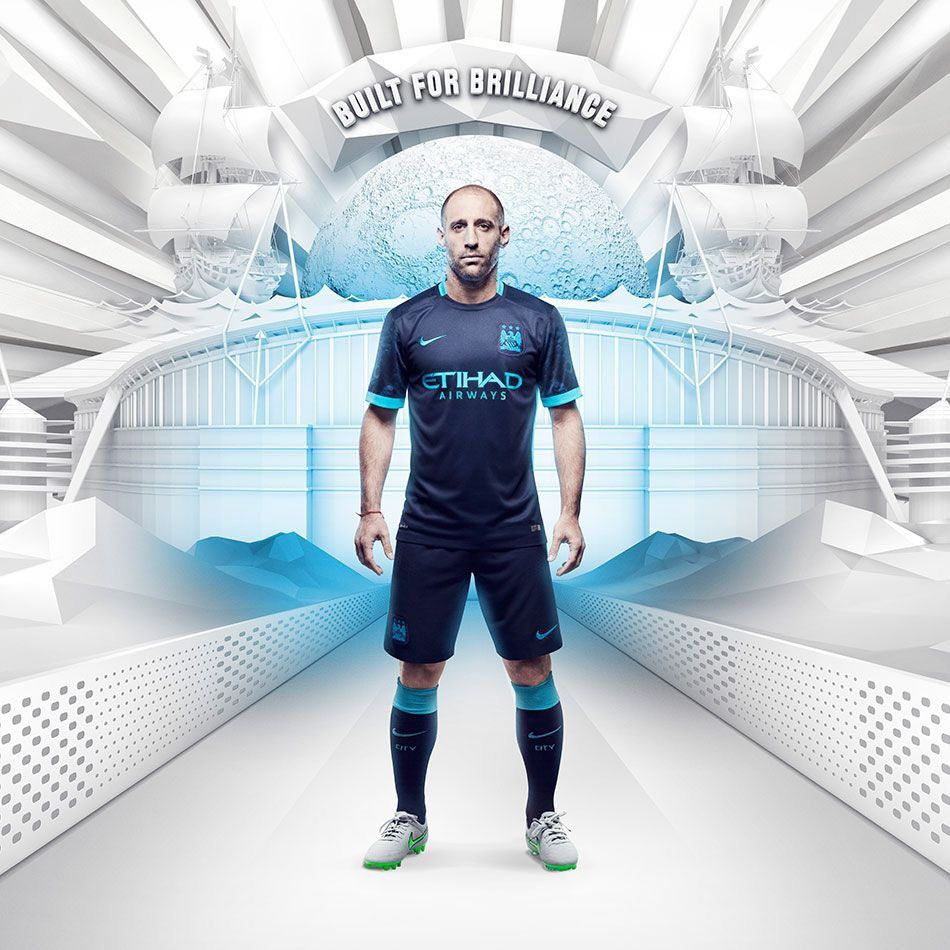 Vintage Manchester City Nike Jersey T-shirt 2015 2016 Size US M / EU 48-50 / 2 - 5 Thumbnail