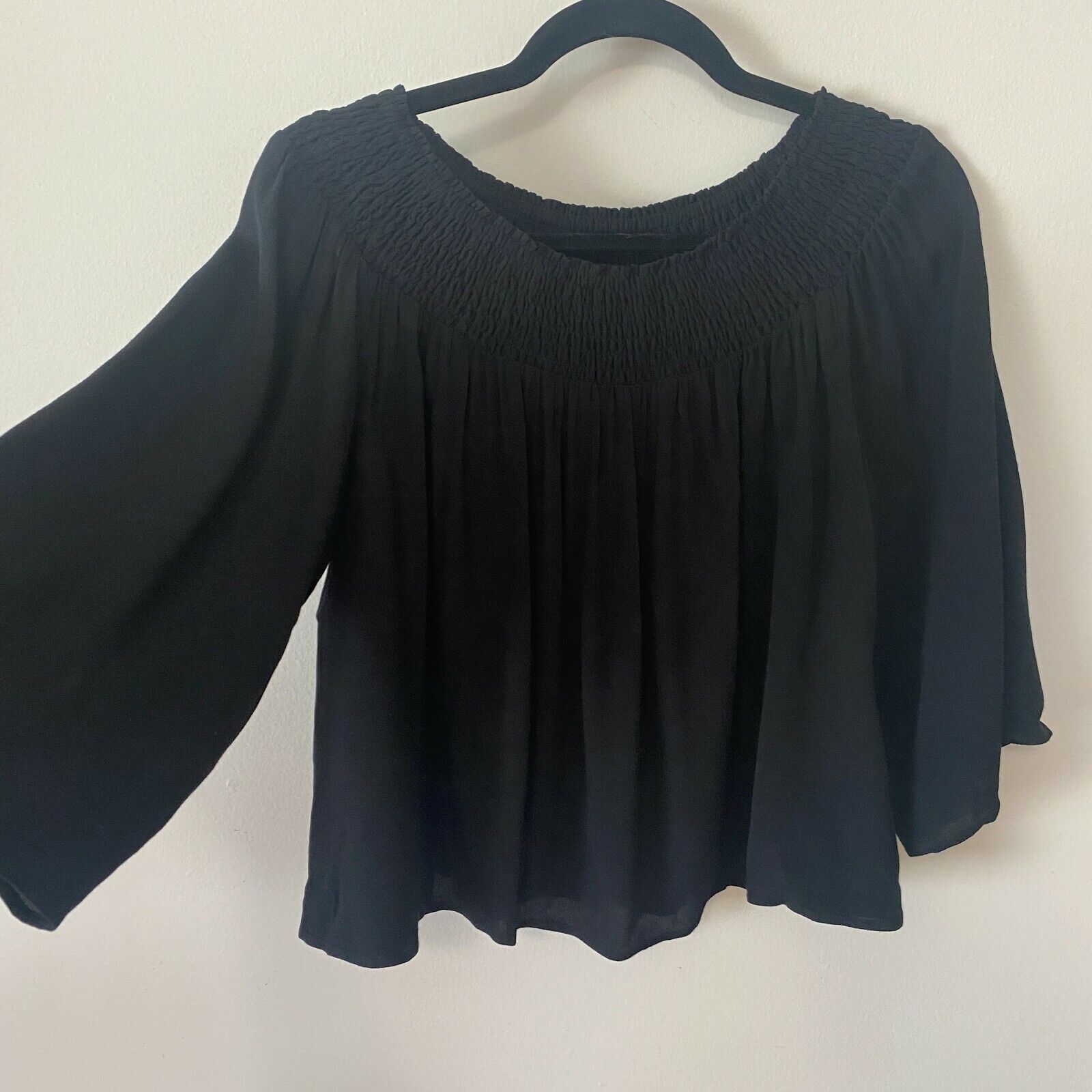 Aritzia Aritzia Talula Marcilly Off Shoulder Black Top Bell Sleeve S Size S / US 4 / IT 40 - 2 Thumbnail