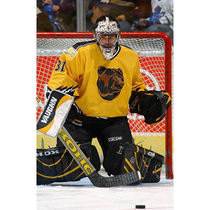 Ccm Boston Bruins 2000s CCM Pooh jersey M gold alt NHL vintage Size US M / EU 48-50 / 2 - 6 Thumbnail
