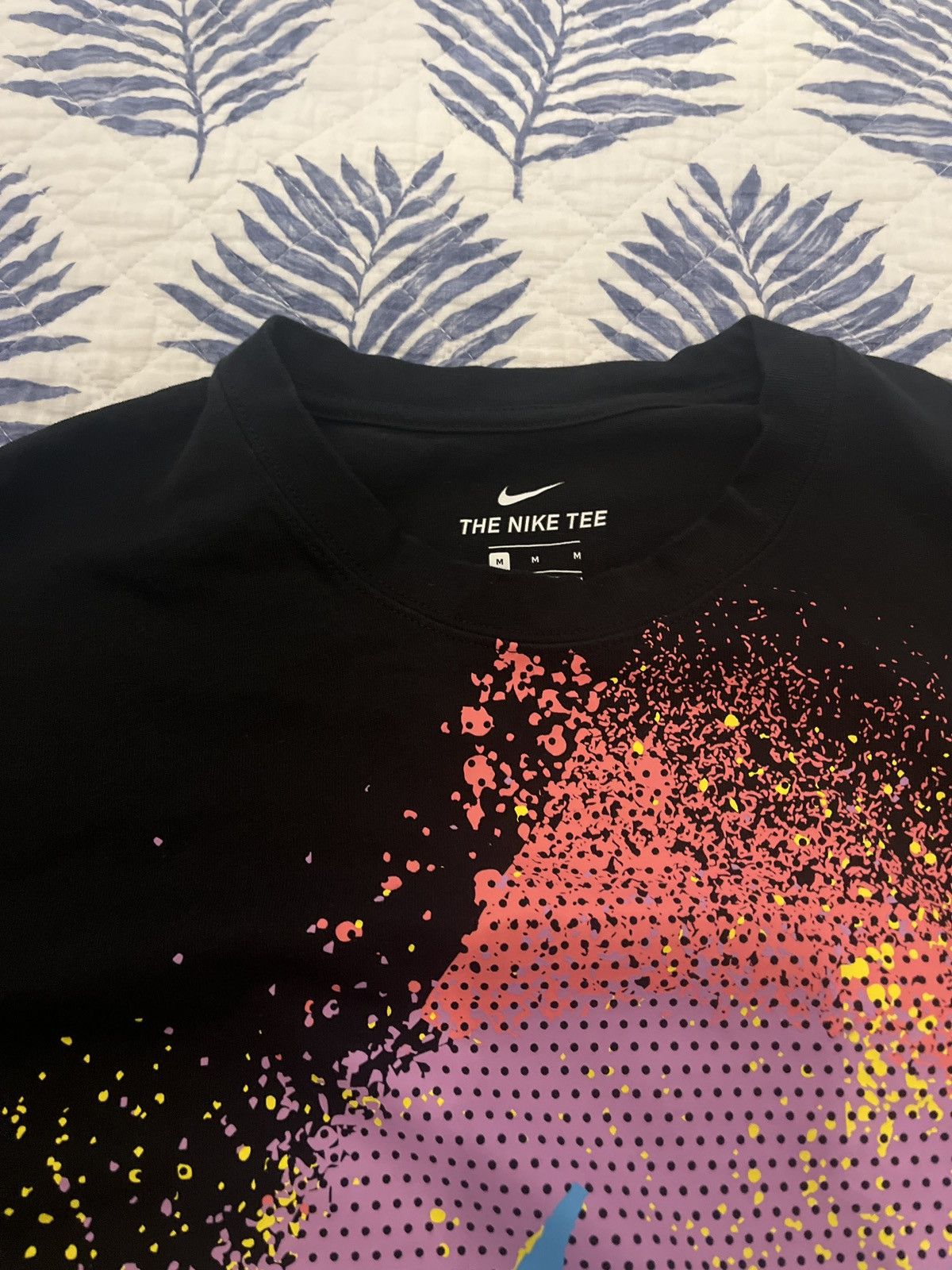 Nike The Nike Tee Kyrie Irving 2019 edition Size US M / EU 48-50 / 2 - 2 Thumbnail