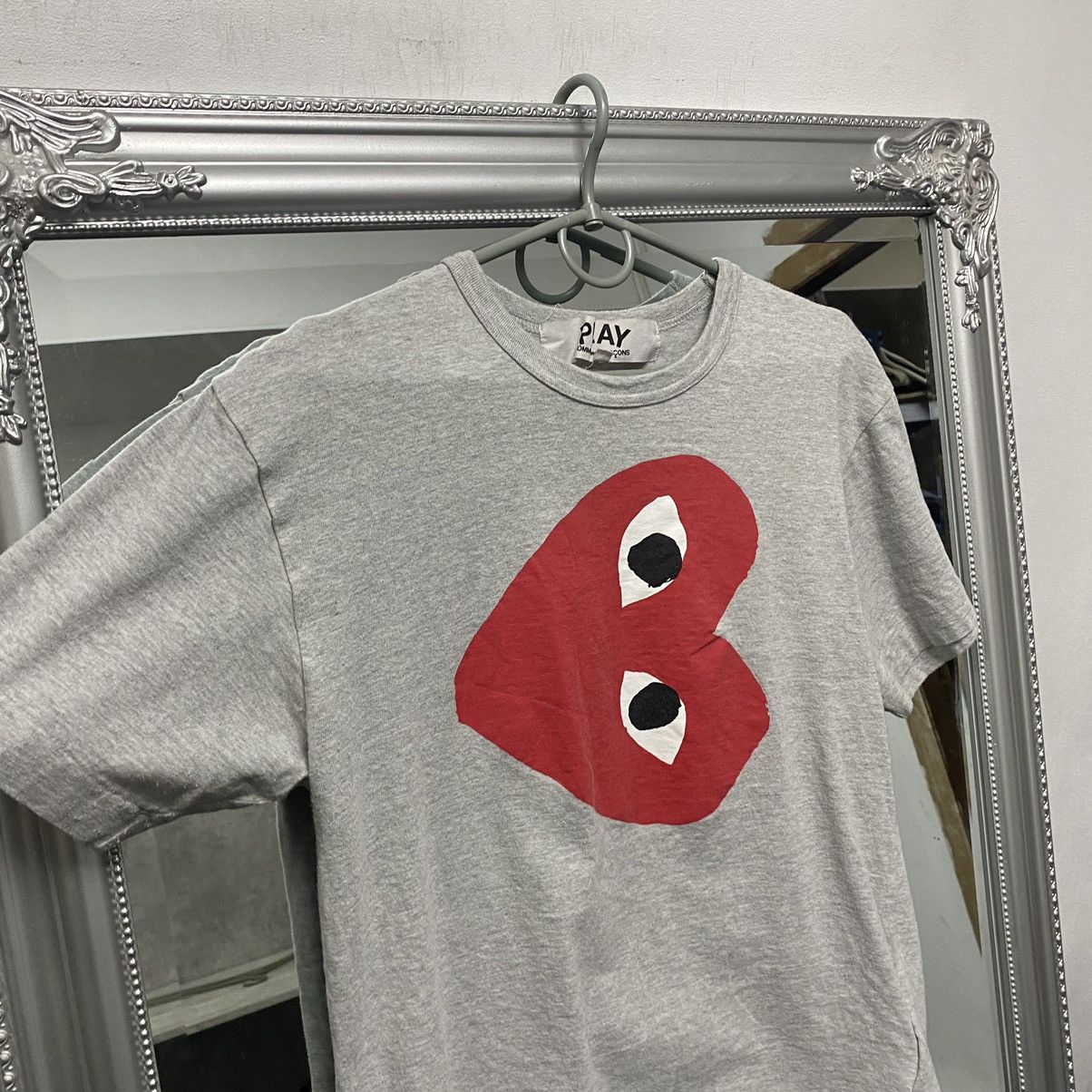 Comme des Garcons Comme Des Garsons T-shirt Big Logo Play Big Heart Size US M / EU 48-50 / 2 - 4 Thumbnail